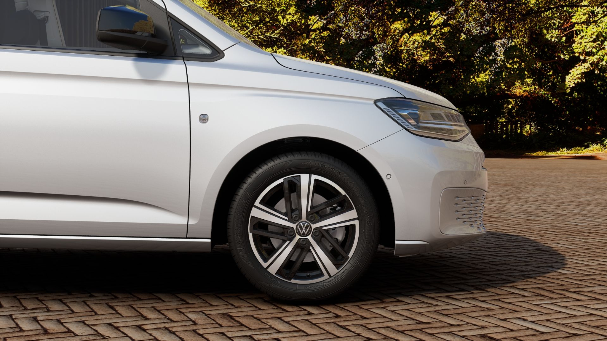 listing desktop thumbnail image 14