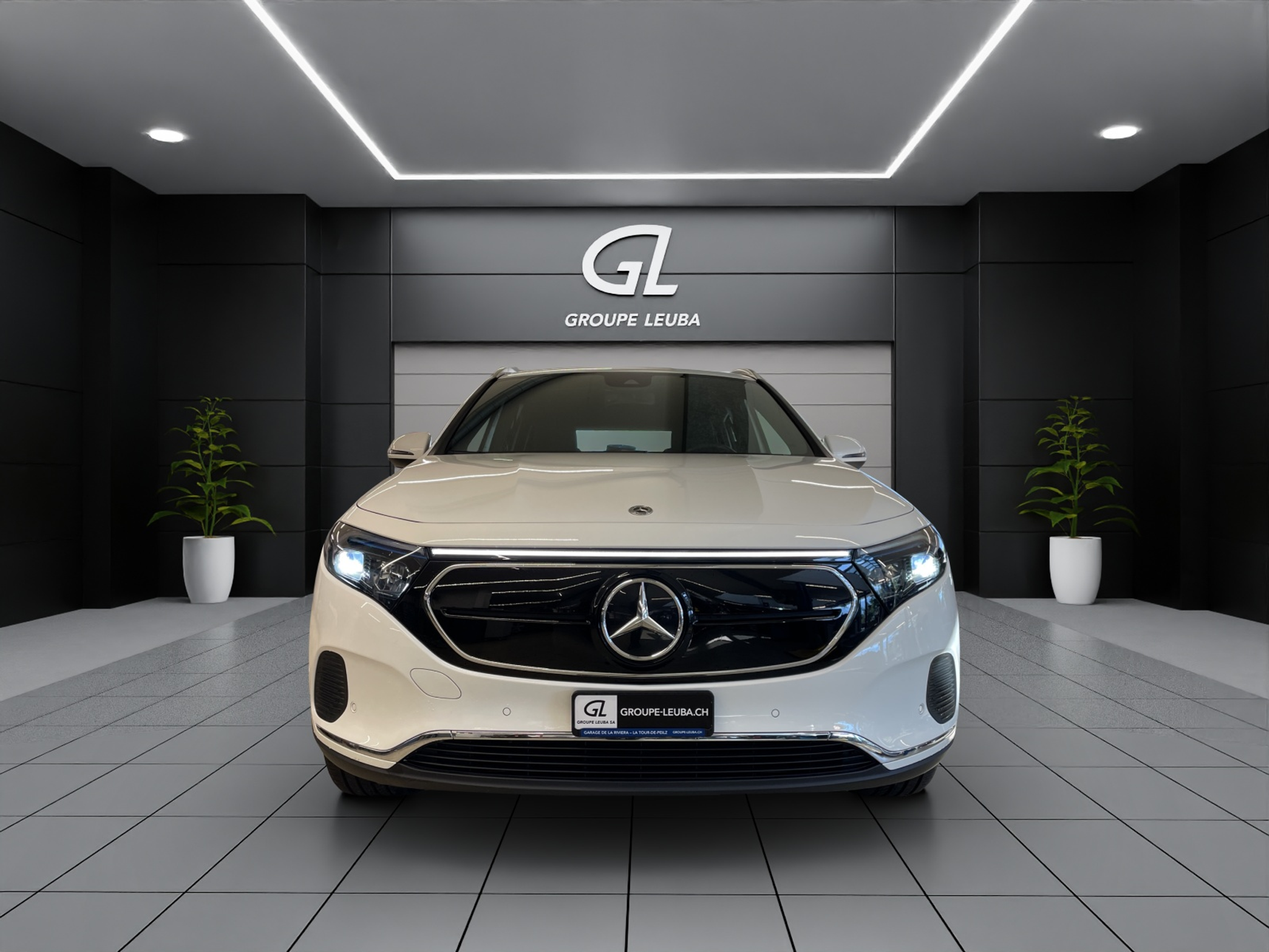 listing desktop thumbnail image 1