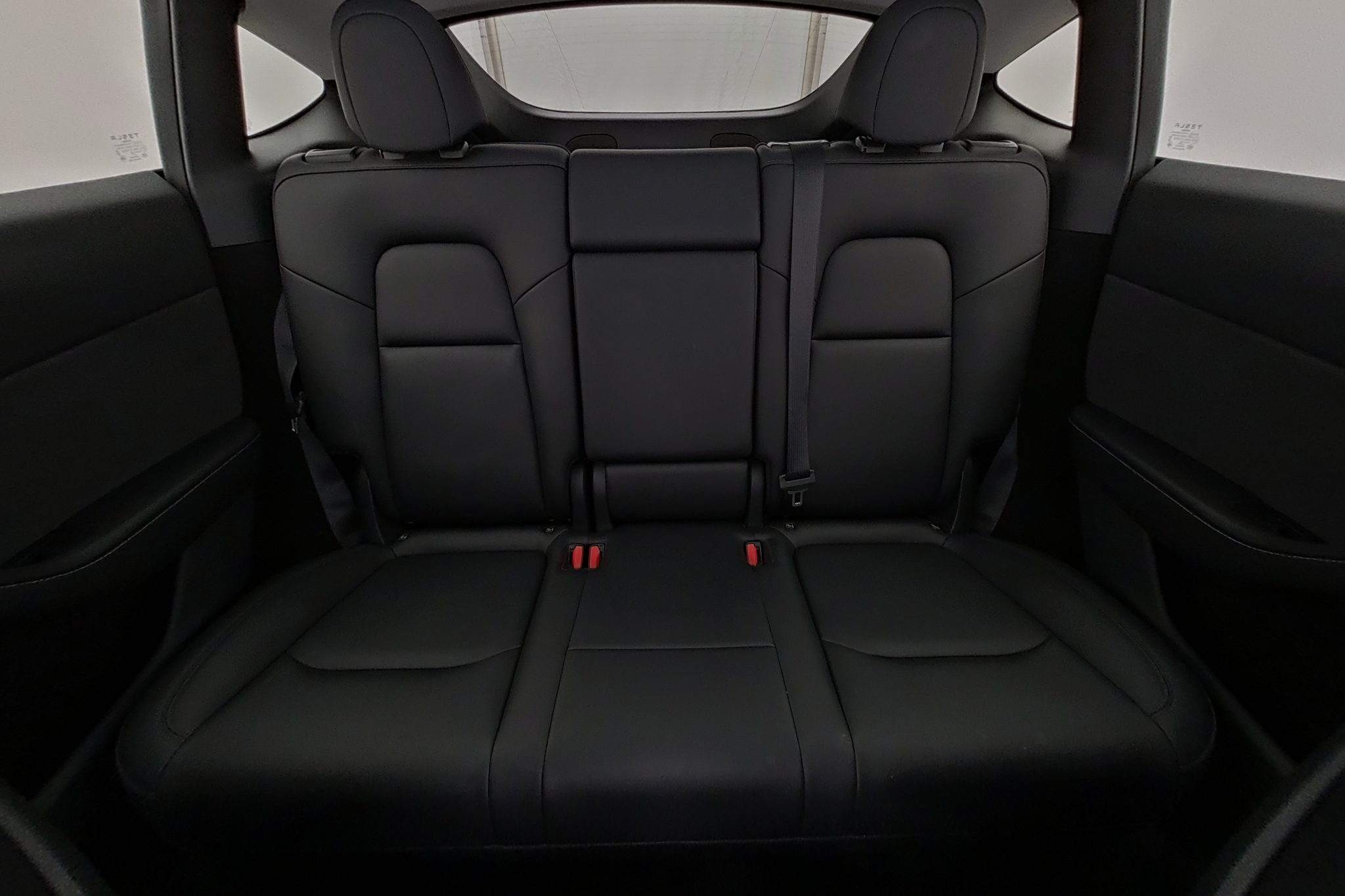 listing desktop thumbnail image 10