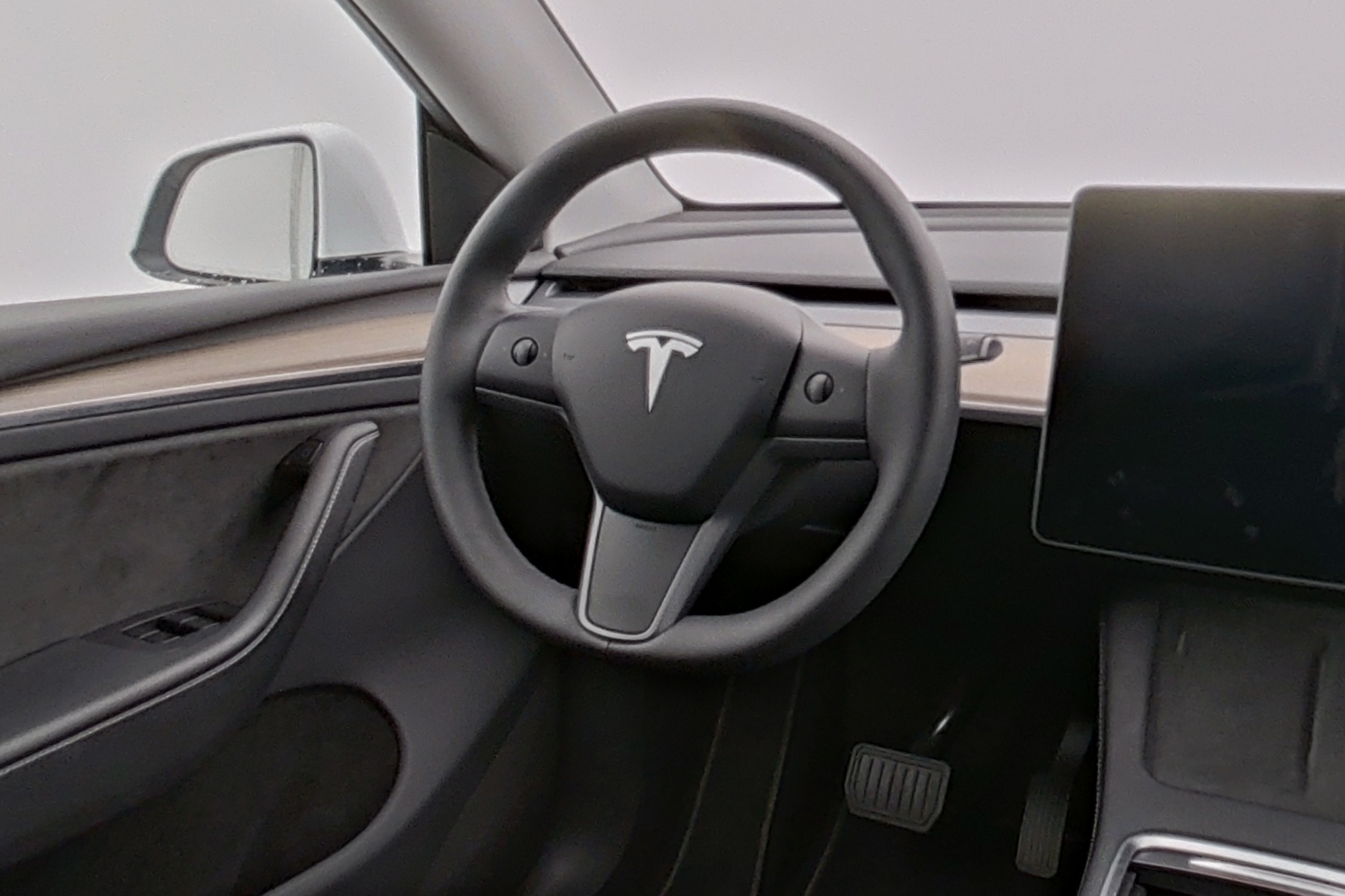 listing desktop thumbnail image 5