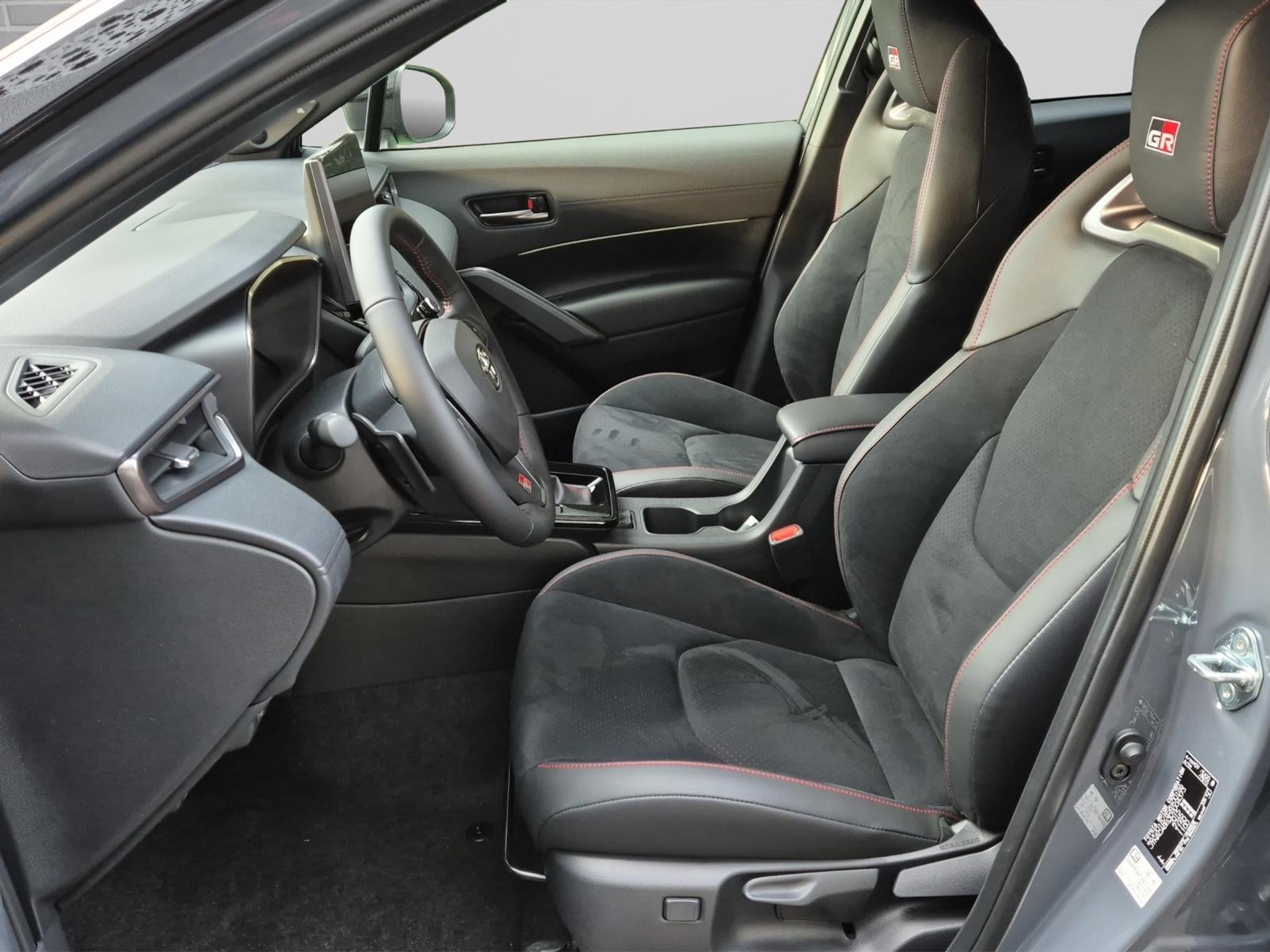 listing desktop thumbnail image 7