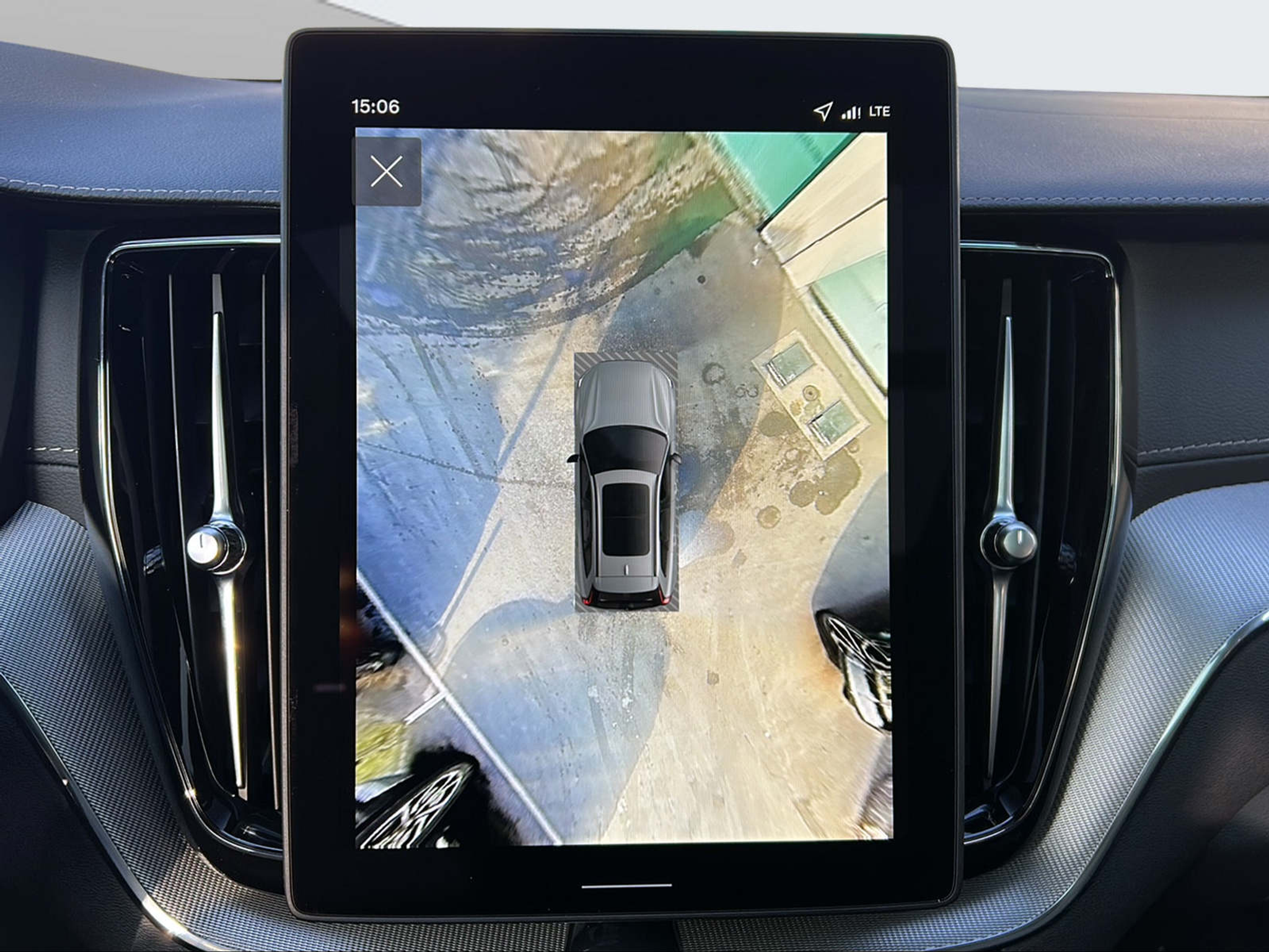 listing desktop thumbnail image 12