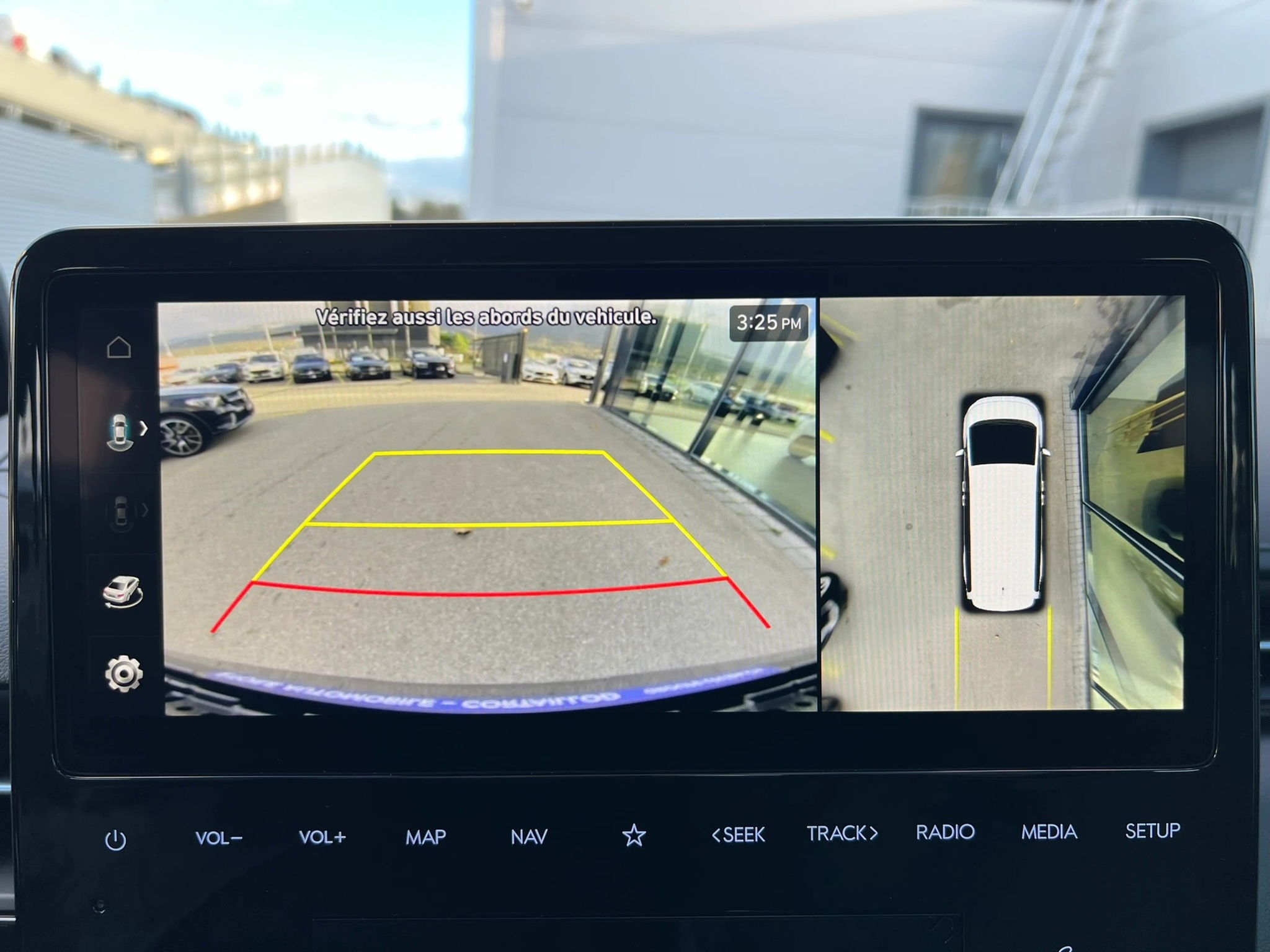 listing desktop thumbnail image 12