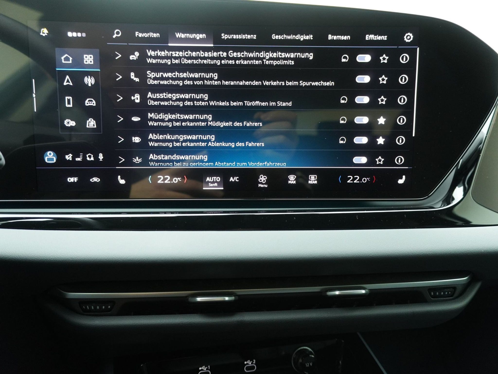 listing desktop thumbnail image 25