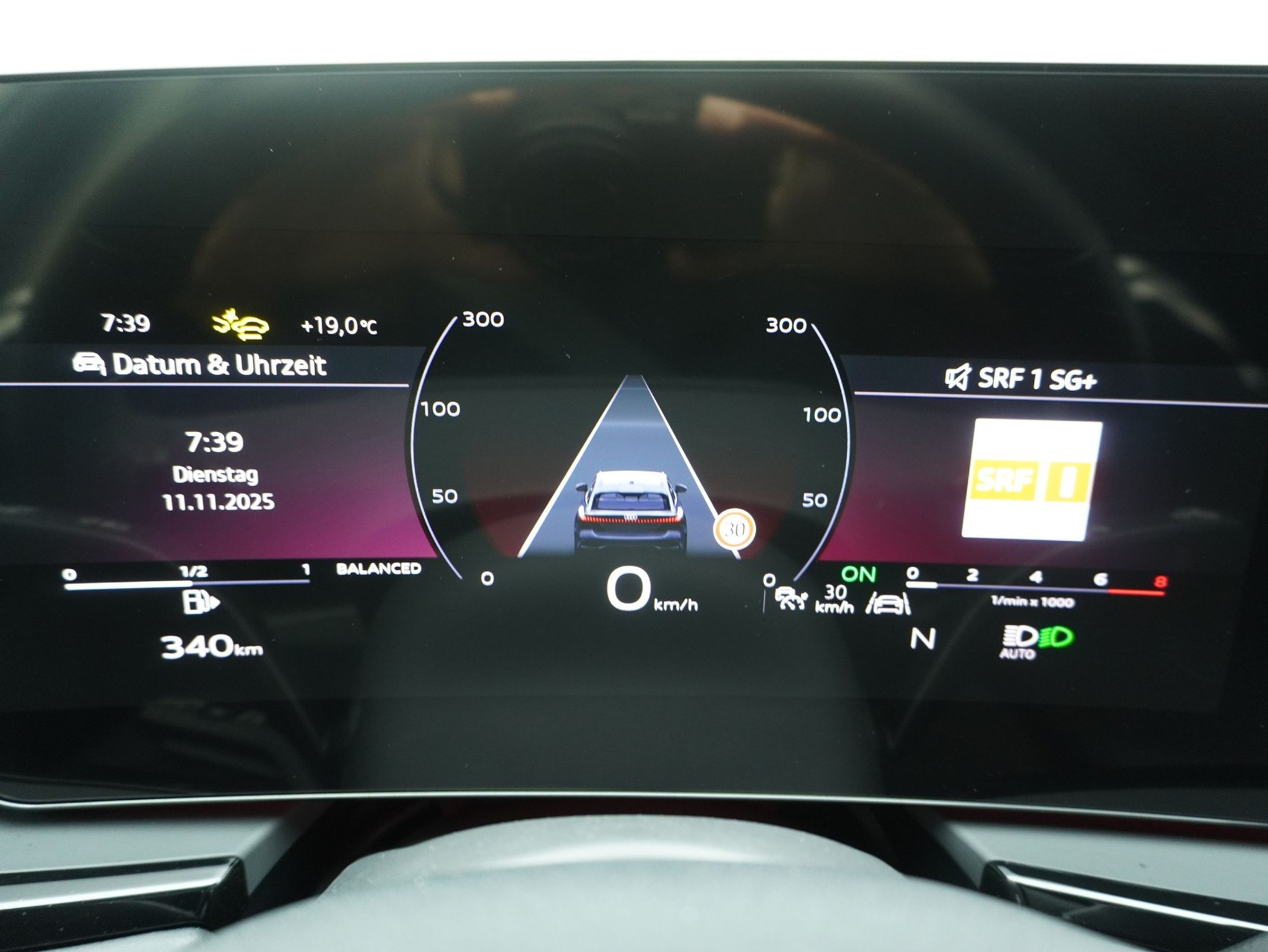 listing desktop thumbnail image 19