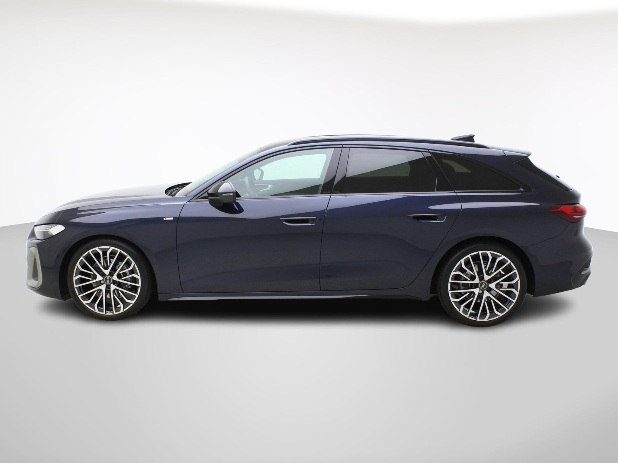 listing desktop thumbnail image 2