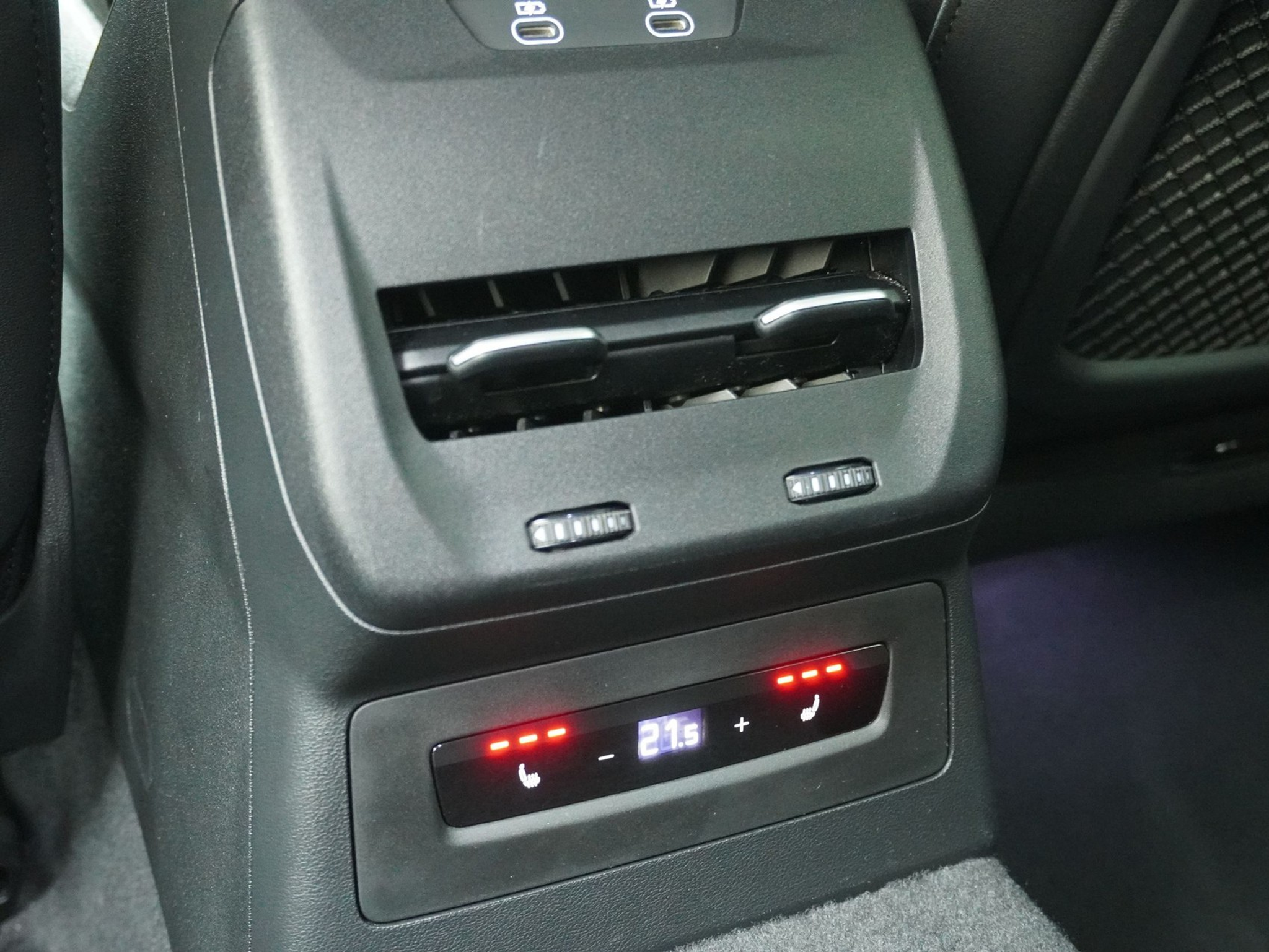 listing desktop thumbnail image 13