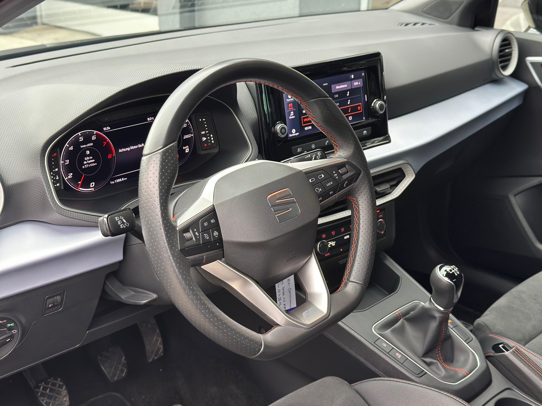 listing desktop thumbnail image 6