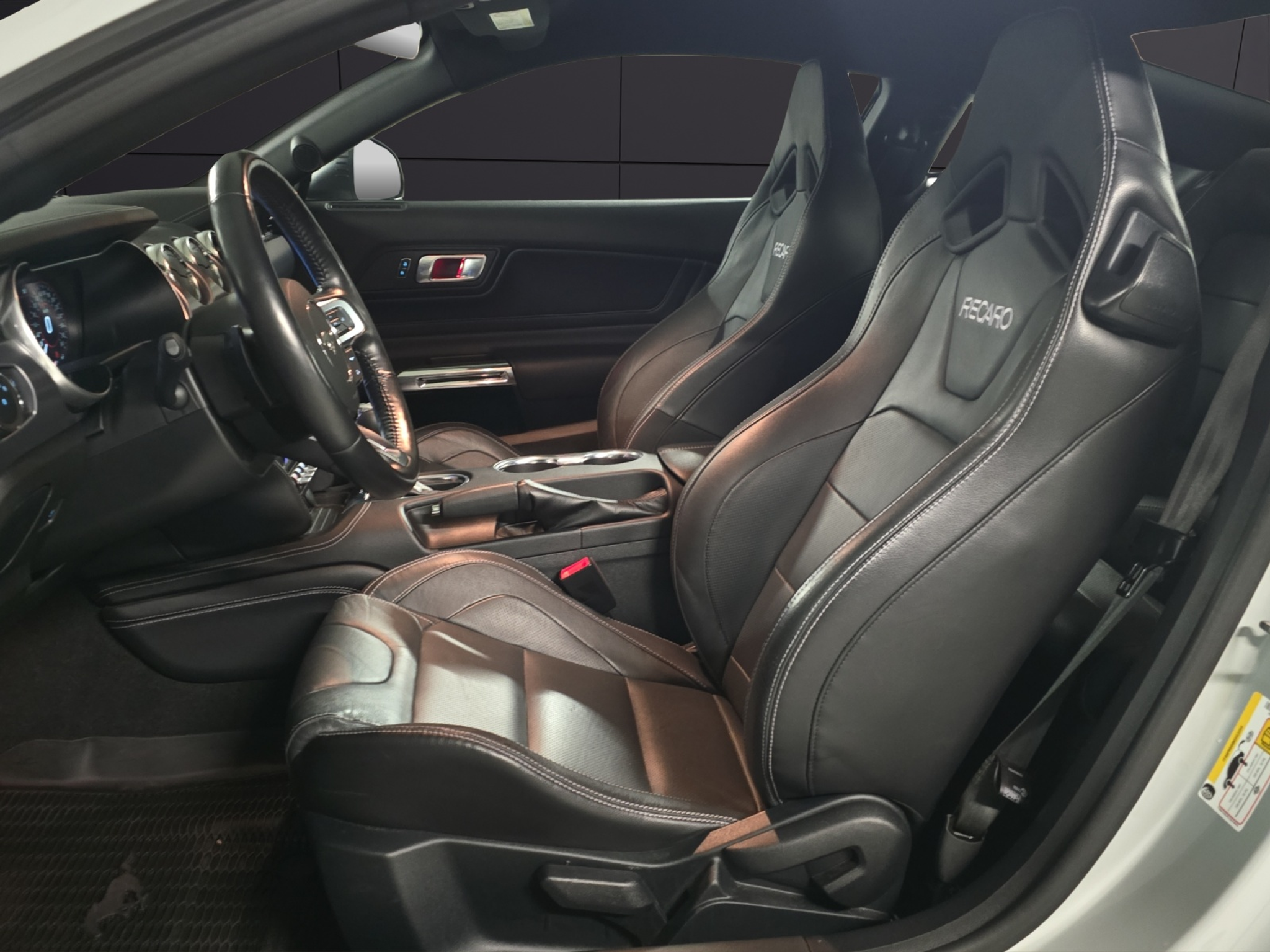 listing desktop thumbnail image 8