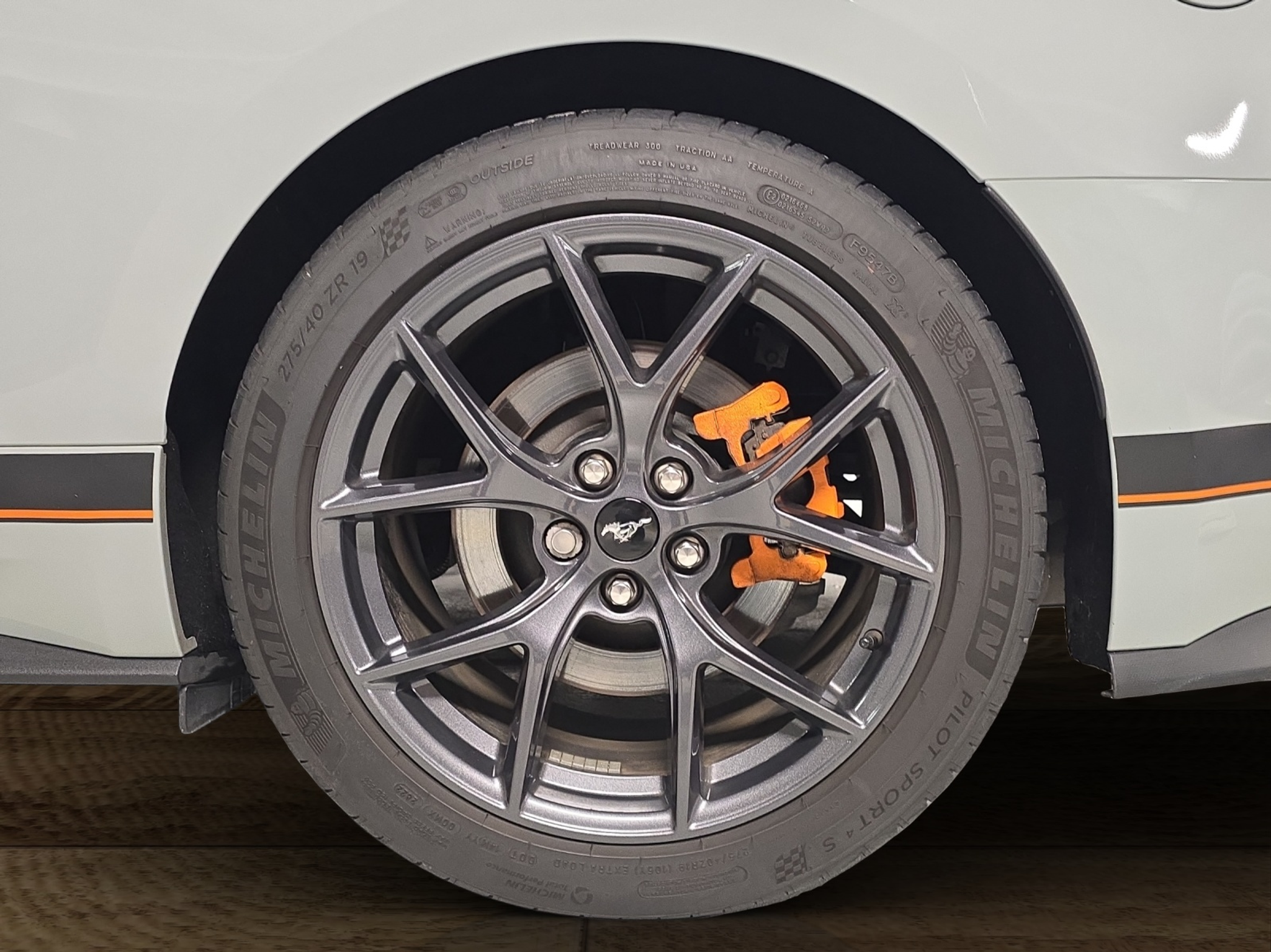 listing desktop thumbnail image 21