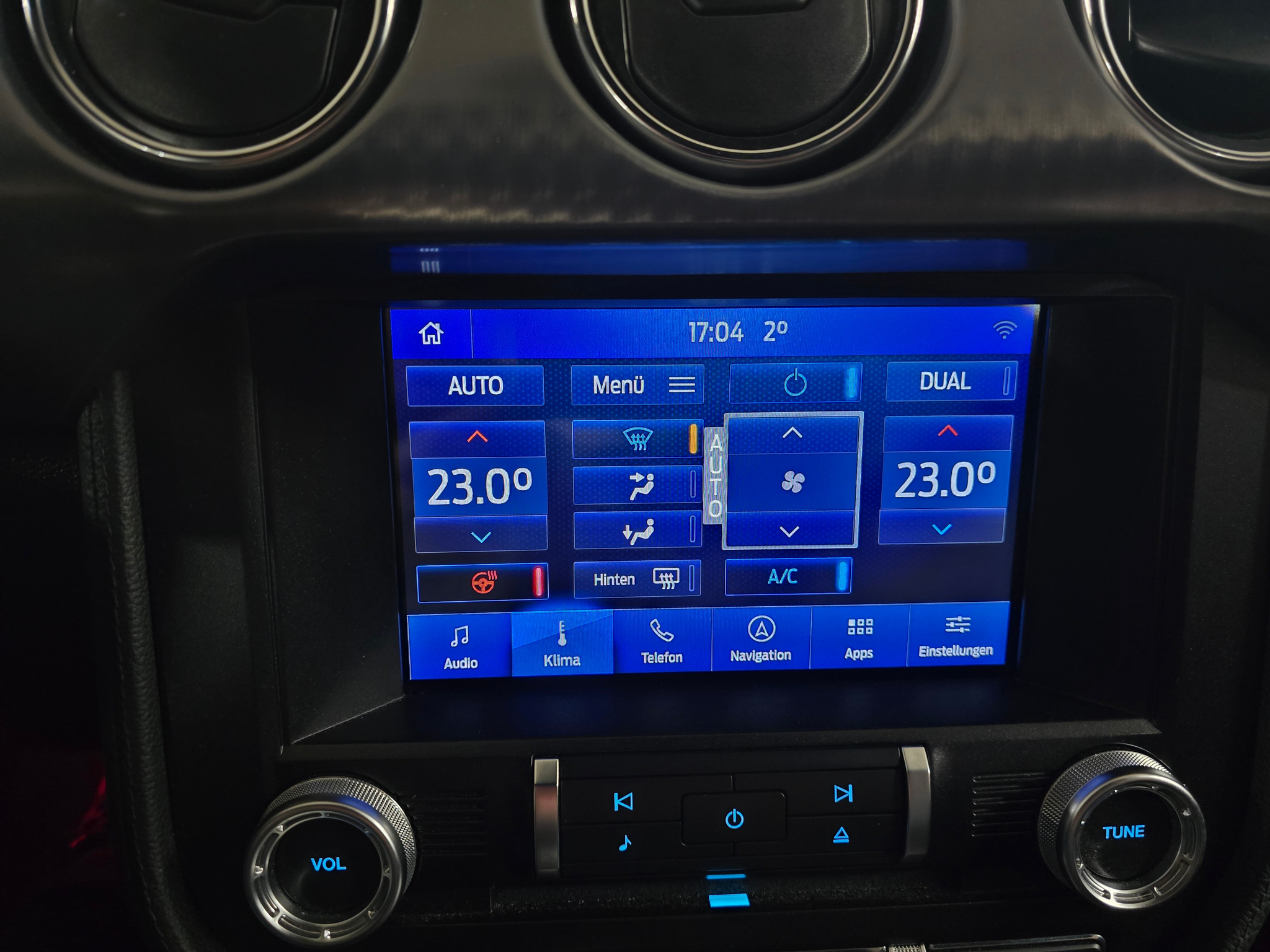 listing desktop thumbnail image 16