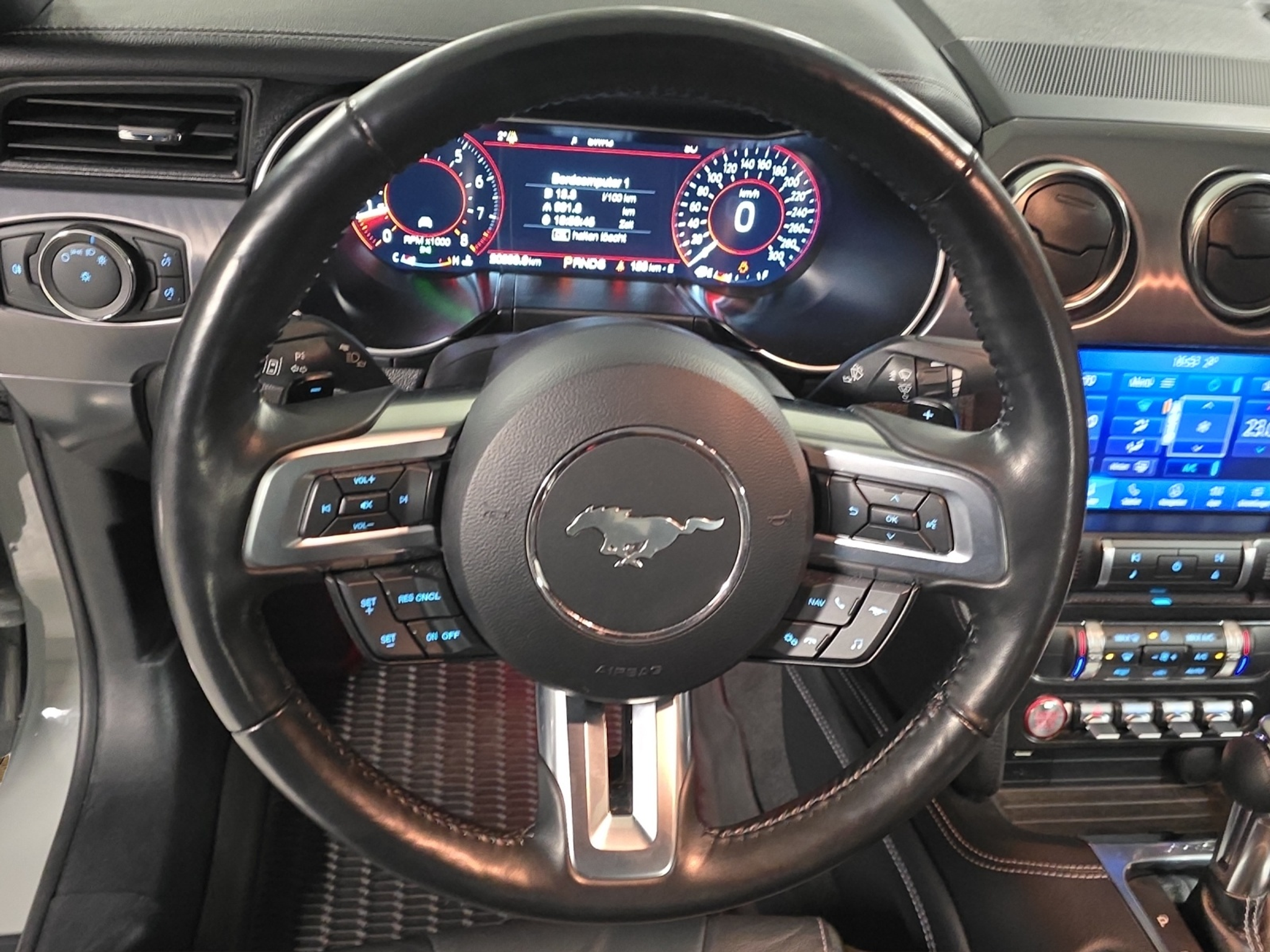 listing desktop thumbnail image 10