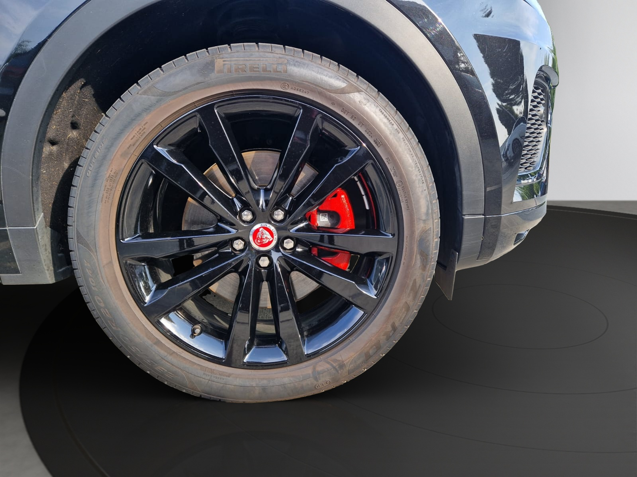 listing desktop thumbnail image 1