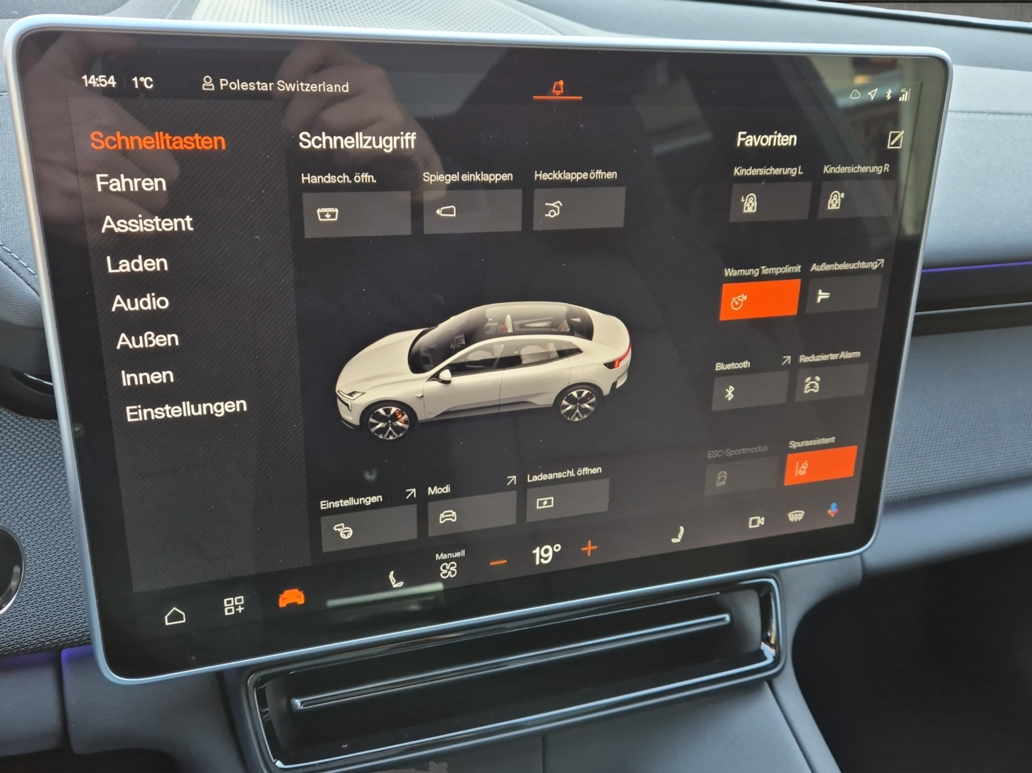 listing desktop thumbnail image 14