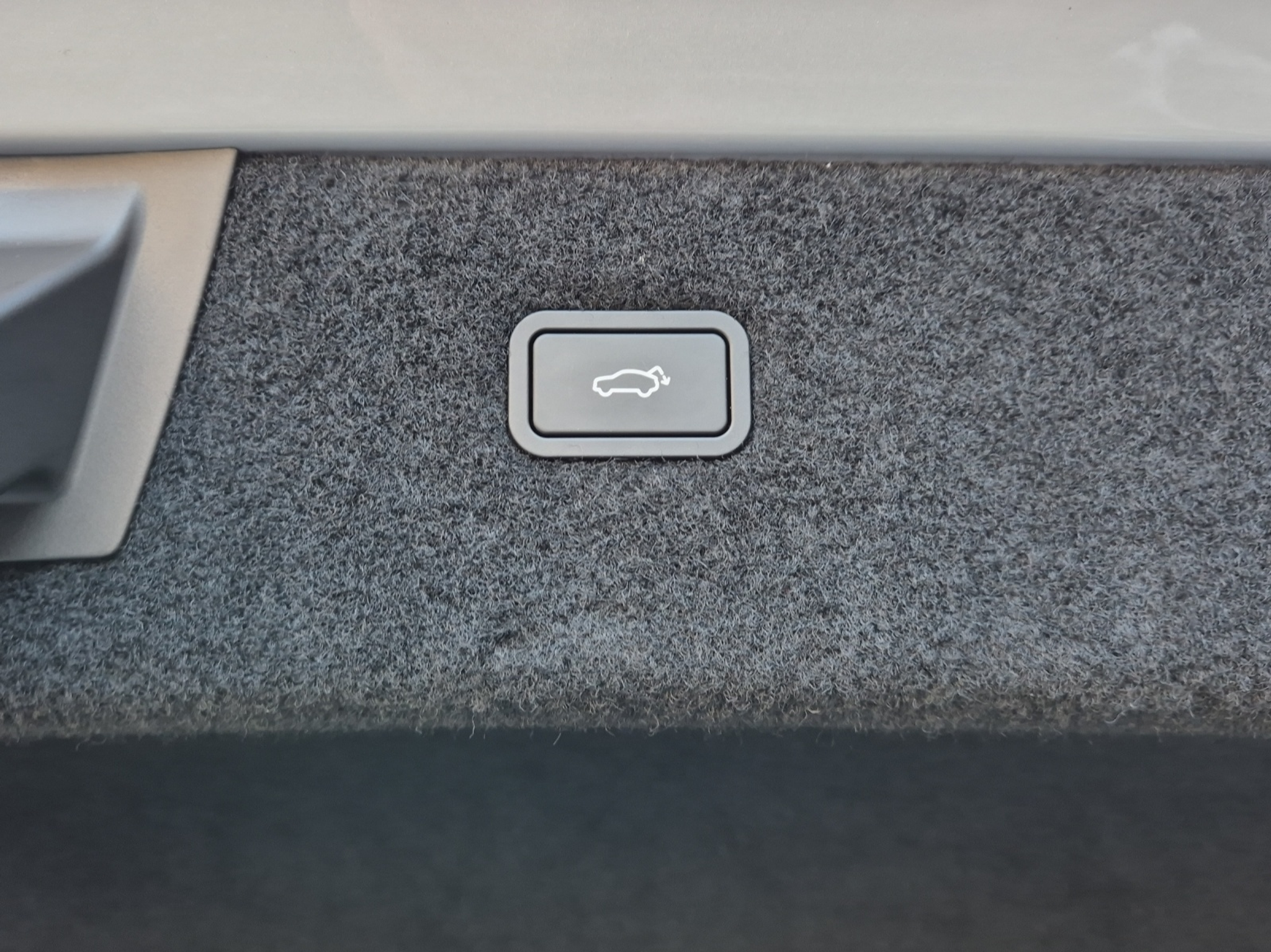 listing desktop thumbnail image 21