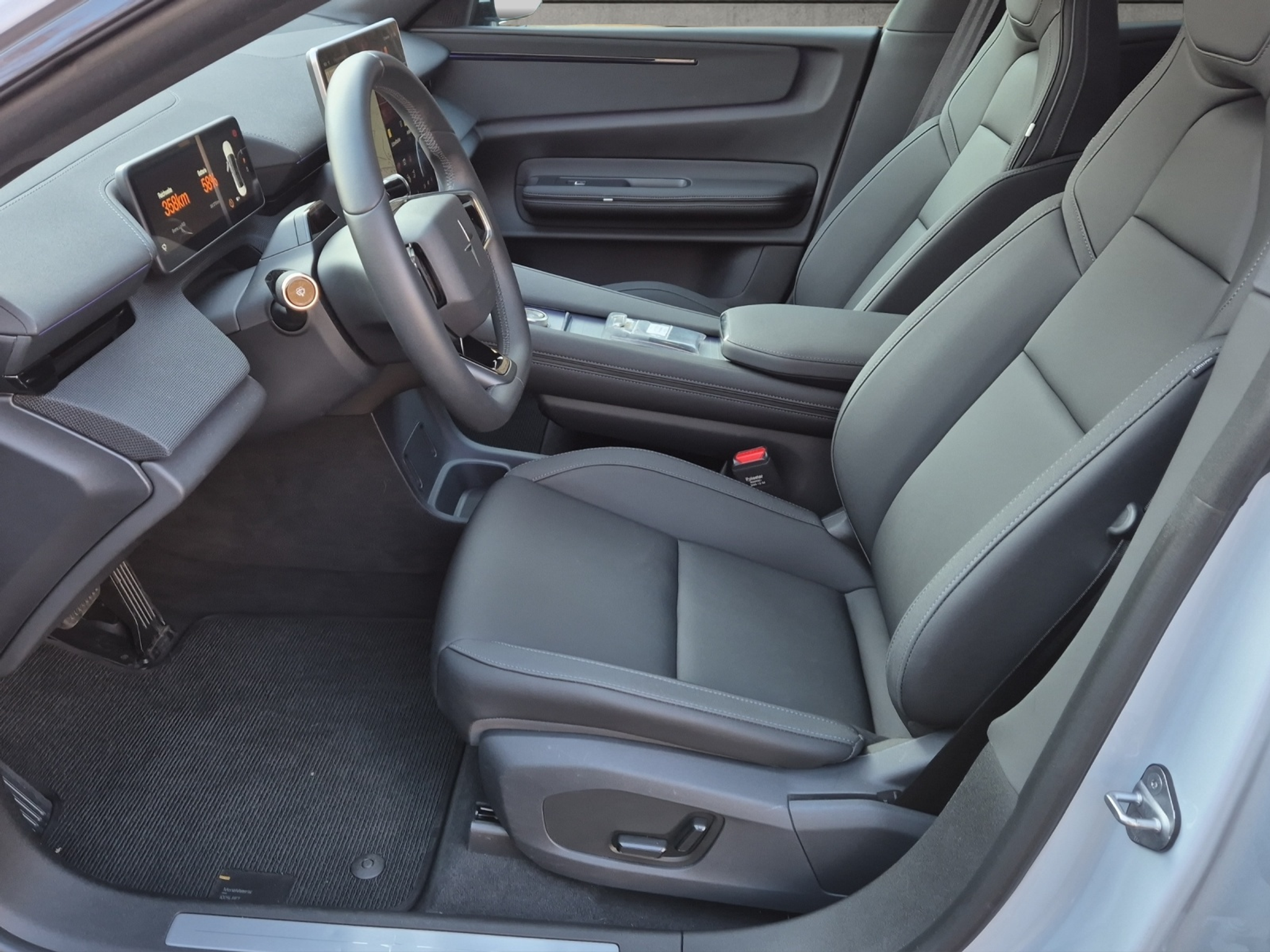 listing desktop thumbnail image 8