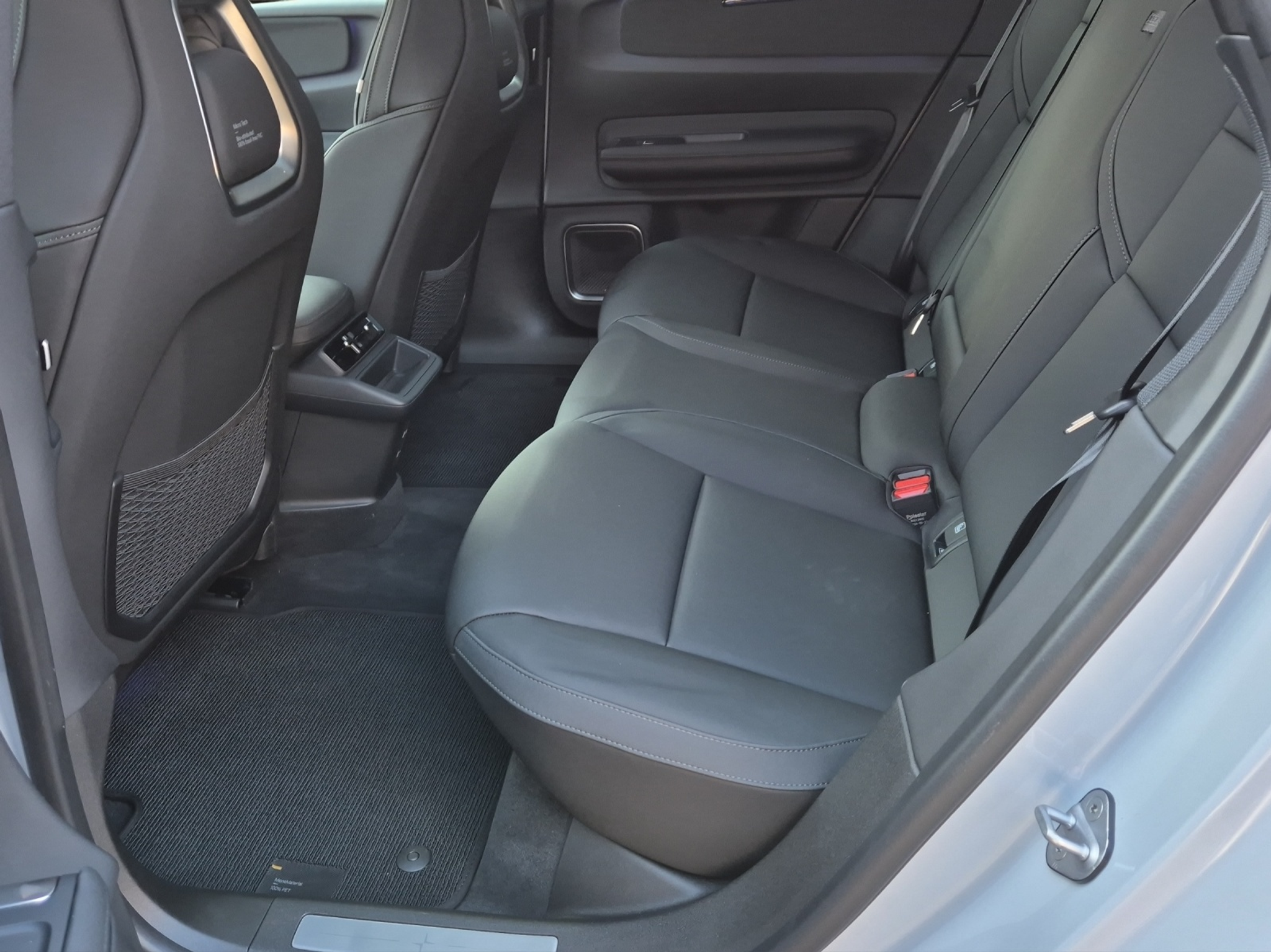 listing desktop thumbnail image 9