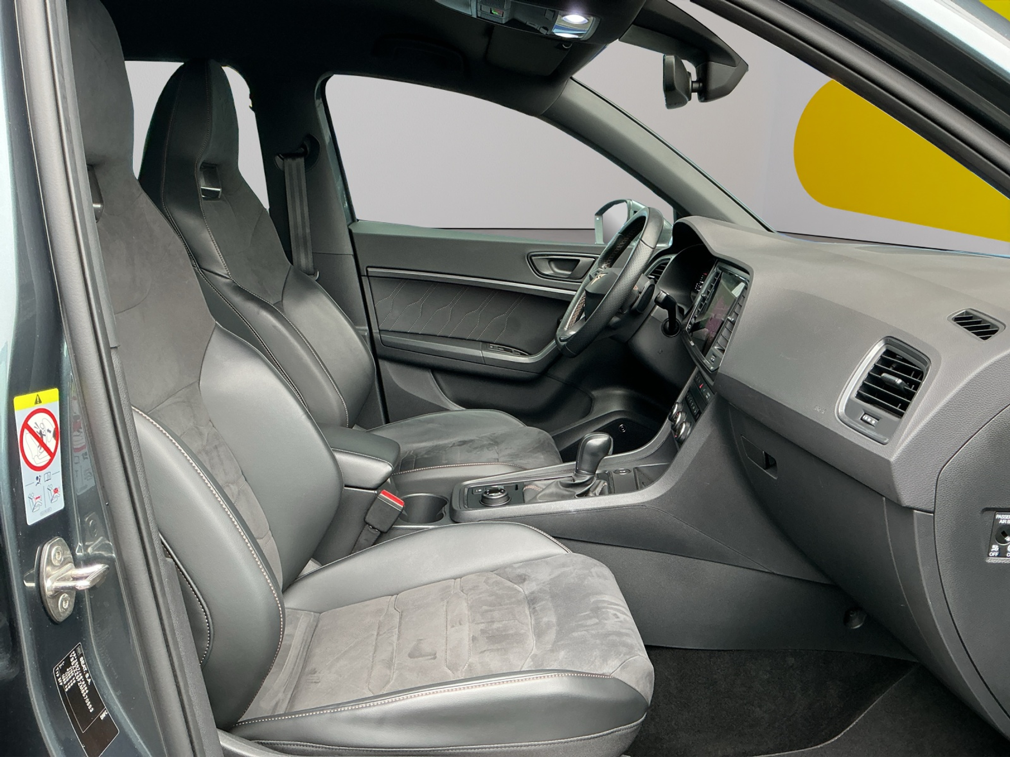 listing desktop thumbnail image 10