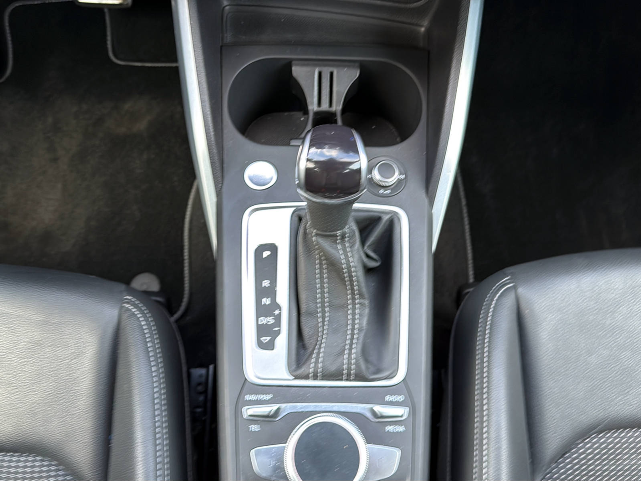 listing desktop thumbnail image 11