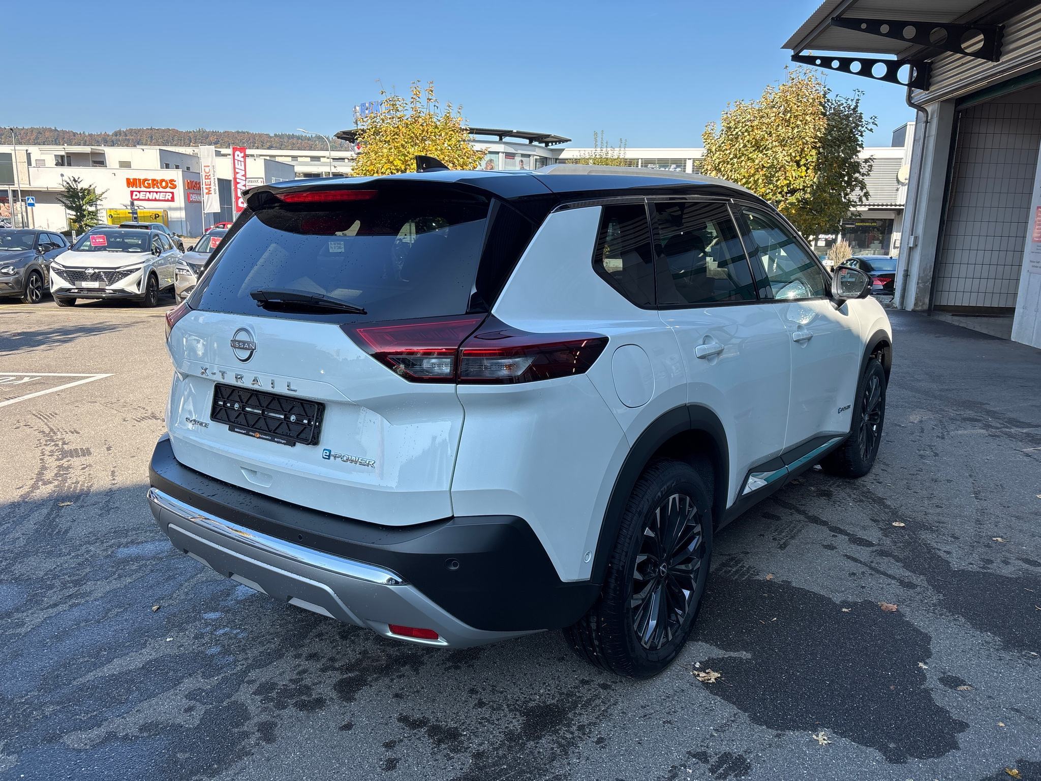 listing desktop thumbnail image 5