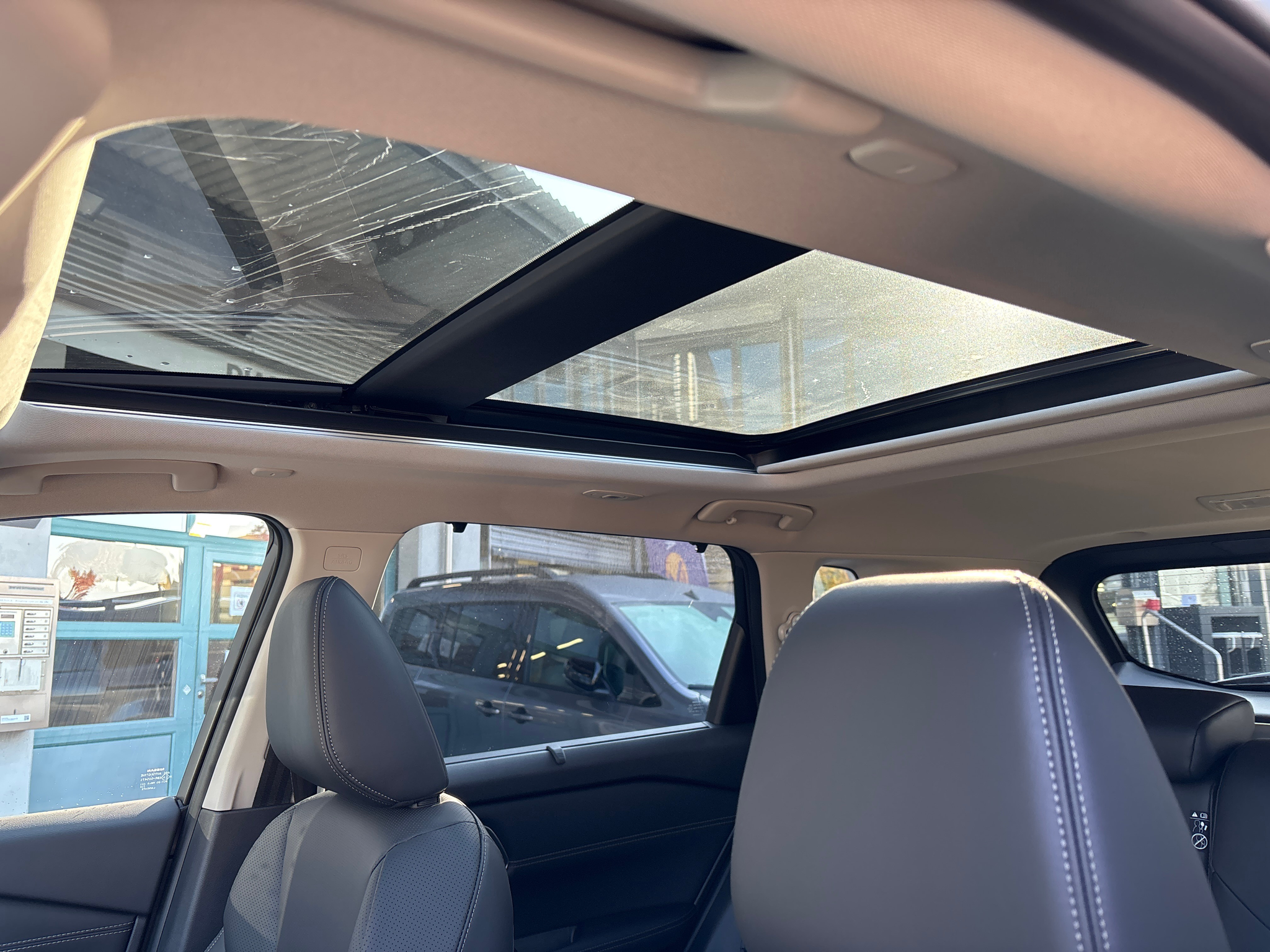 listing desktop thumbnail image 14