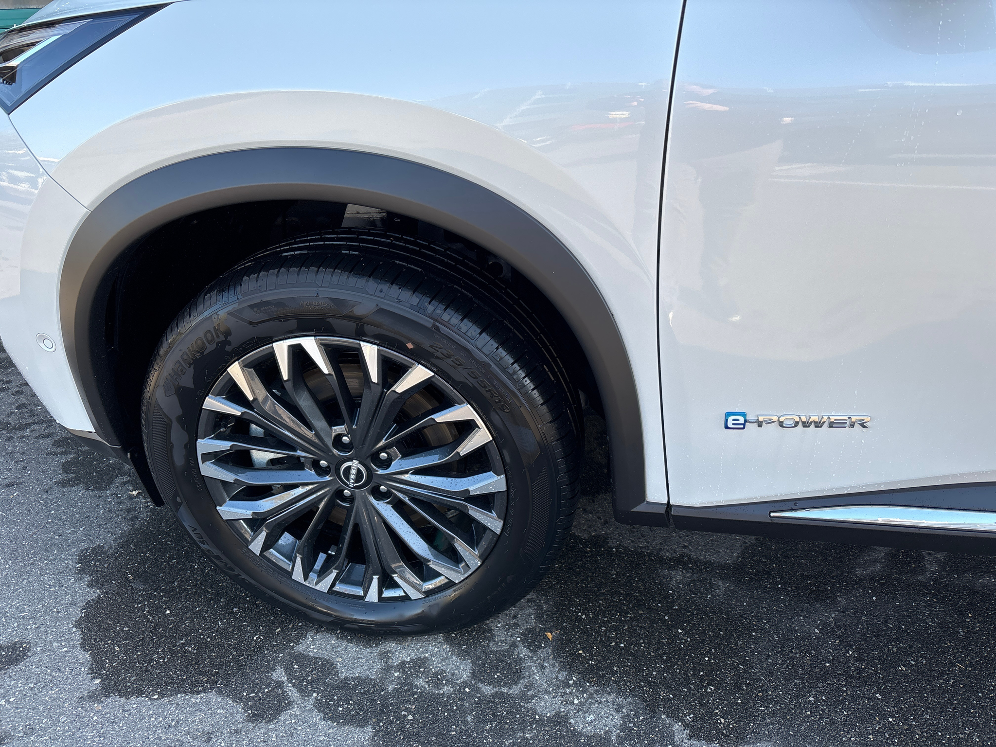 listing desktop thumbnail image 17