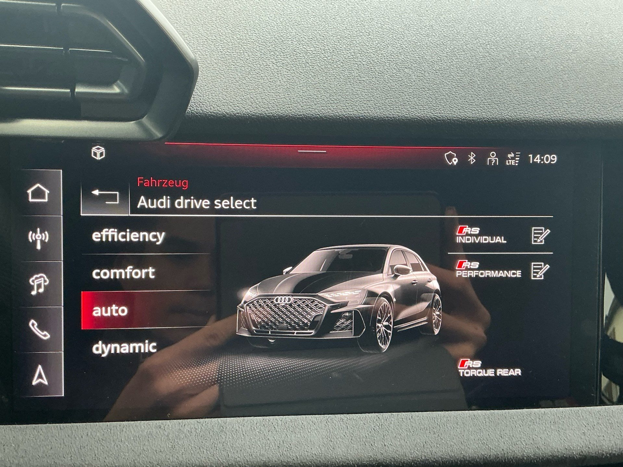 listing desktop thumbnail image 16