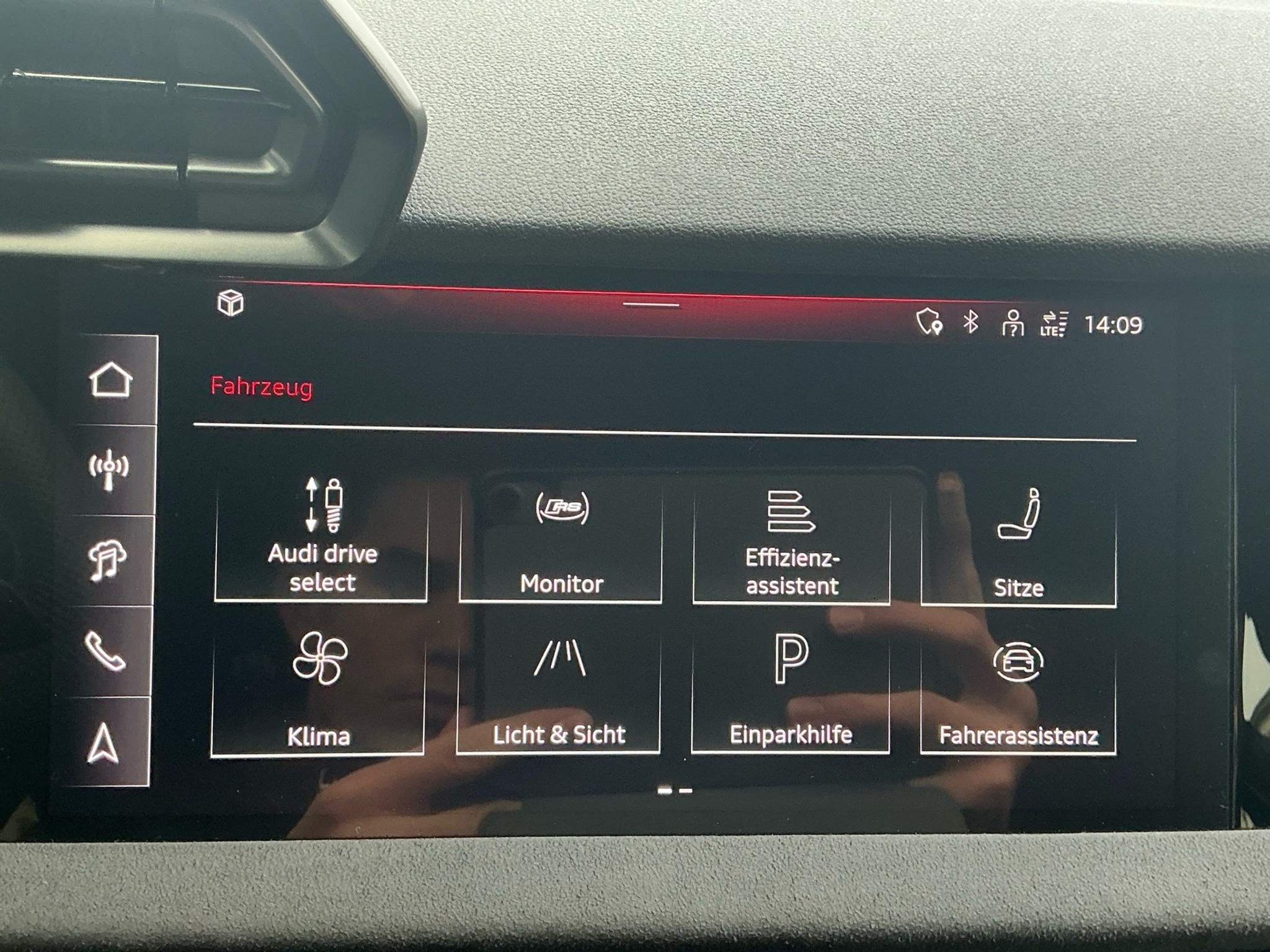 listing desktop thumbnail image 15