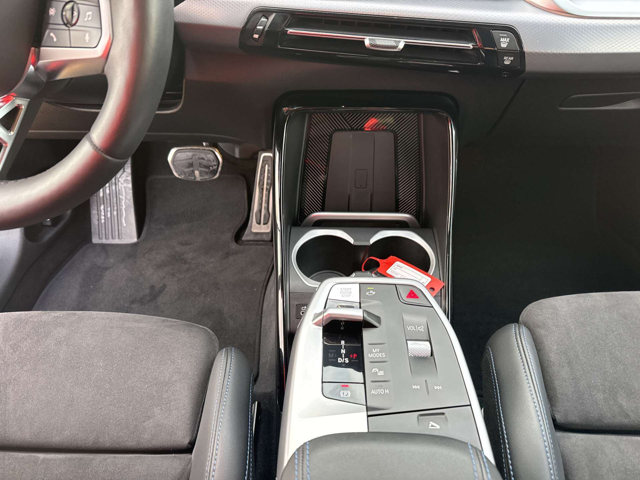 listing desktop thumbnail image 10