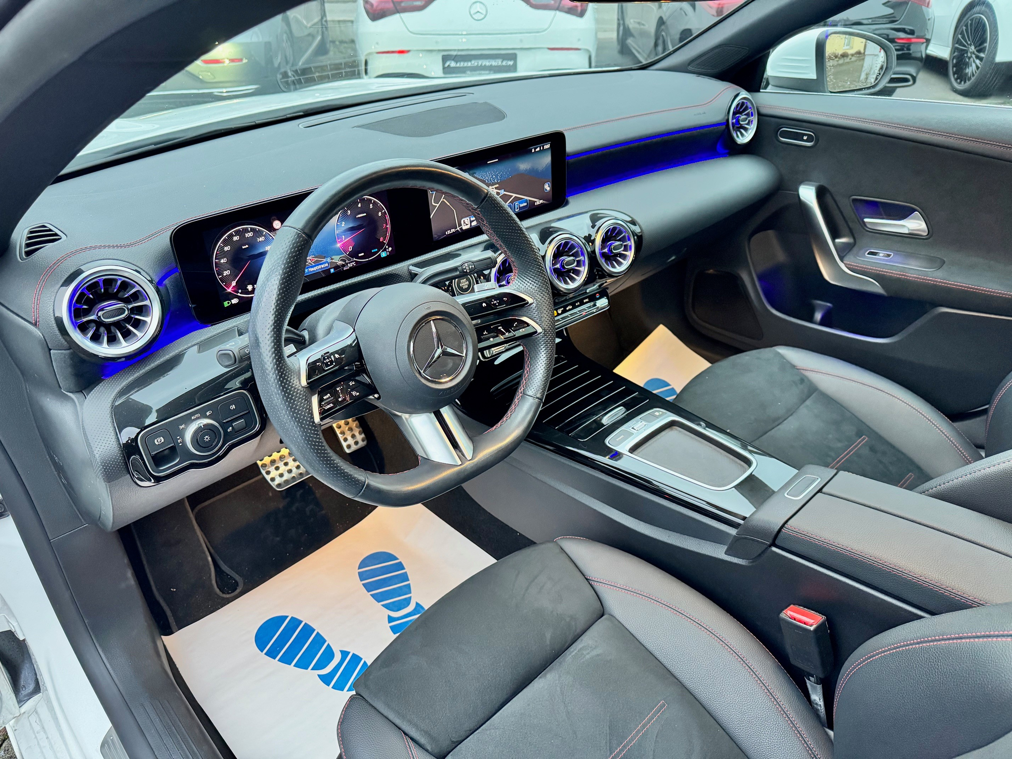 listing desktop thumbnail image 6