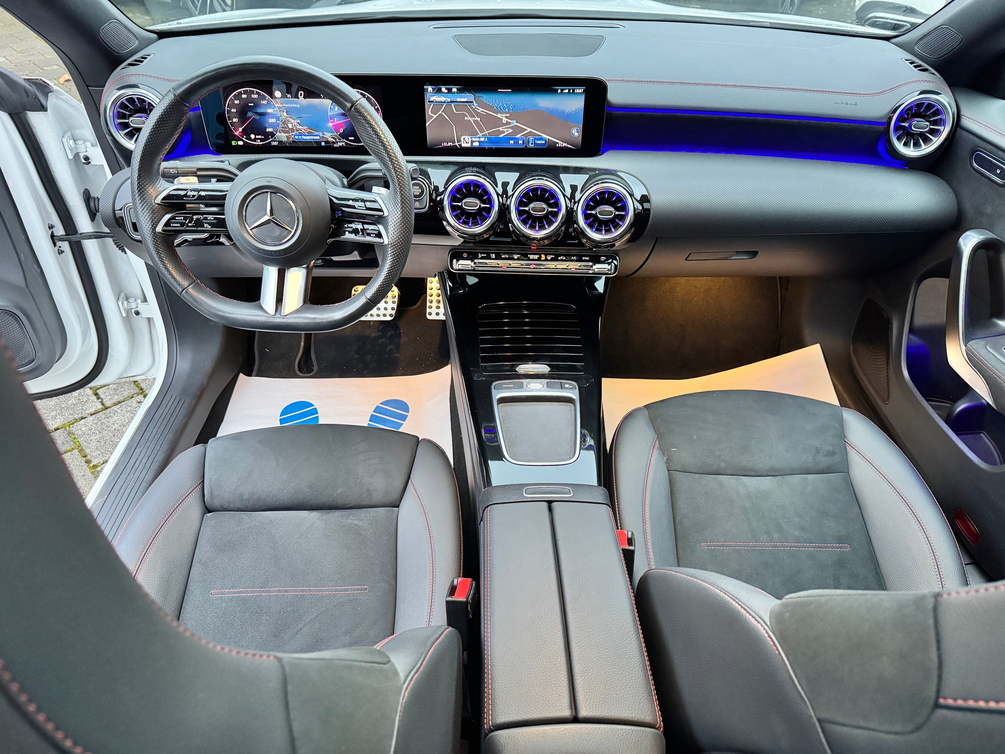 listing desktop thumbnail image 7