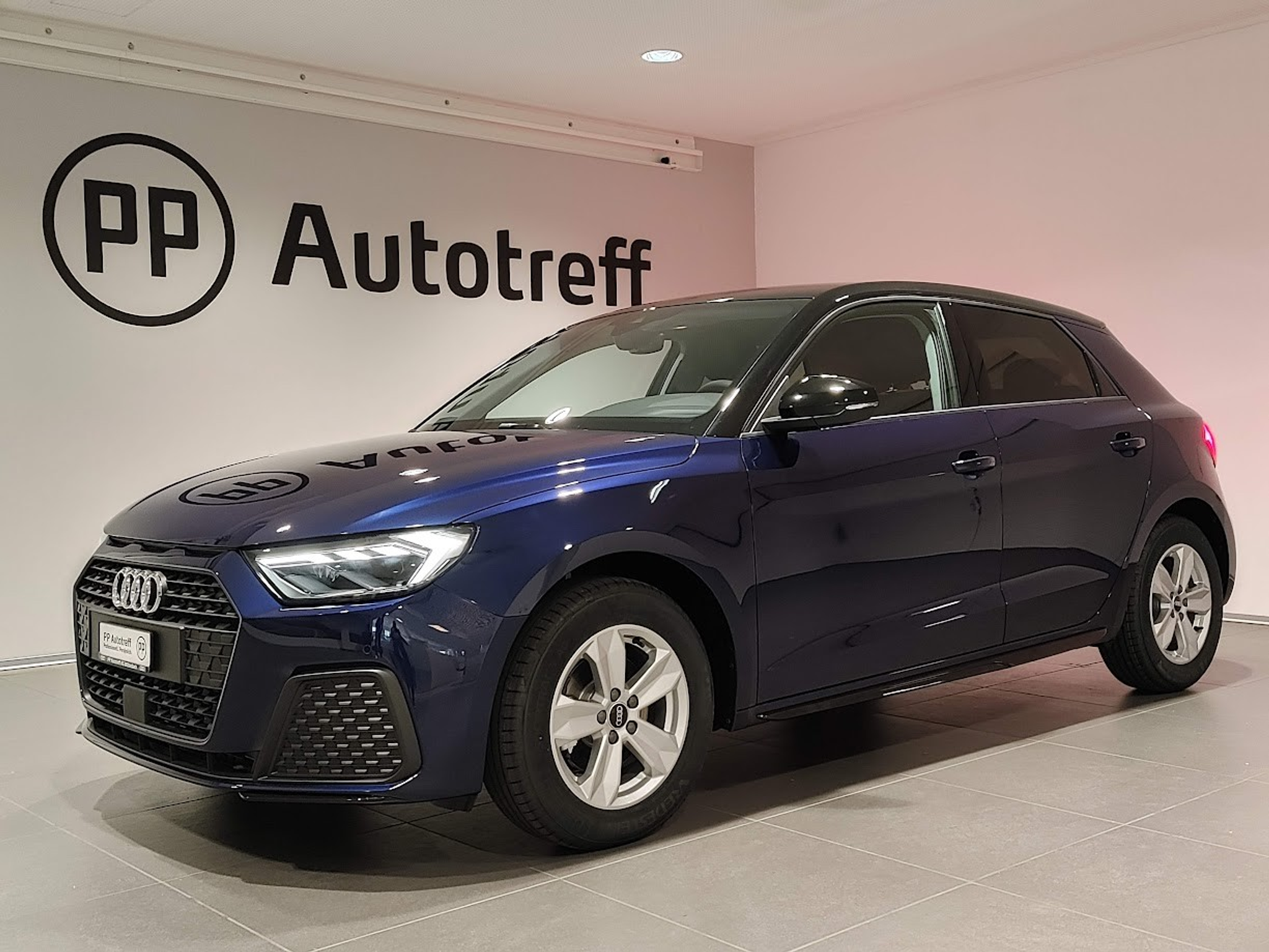 listing desktop thumbnail image 0