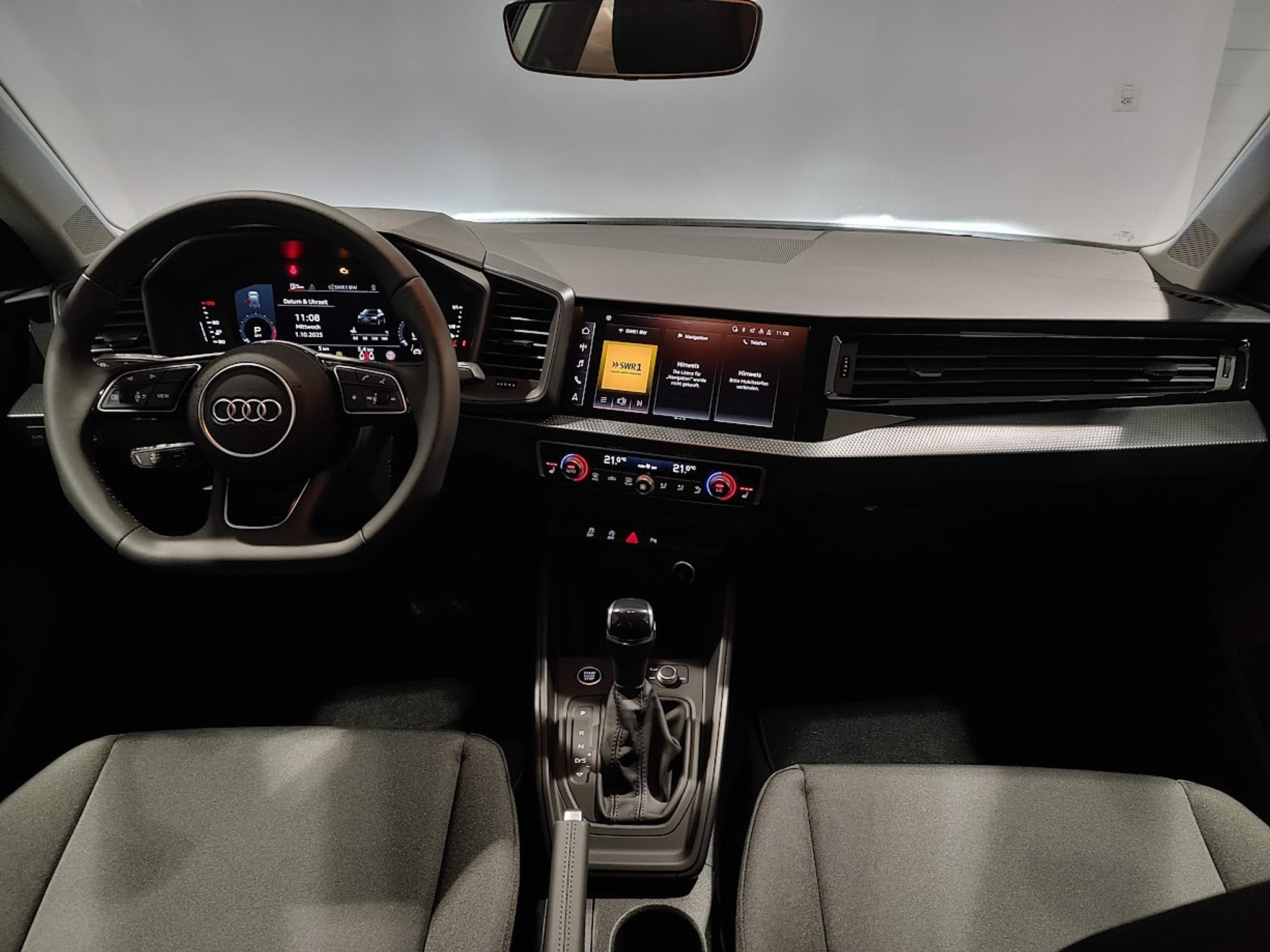 listing desktop thumbnail image 10