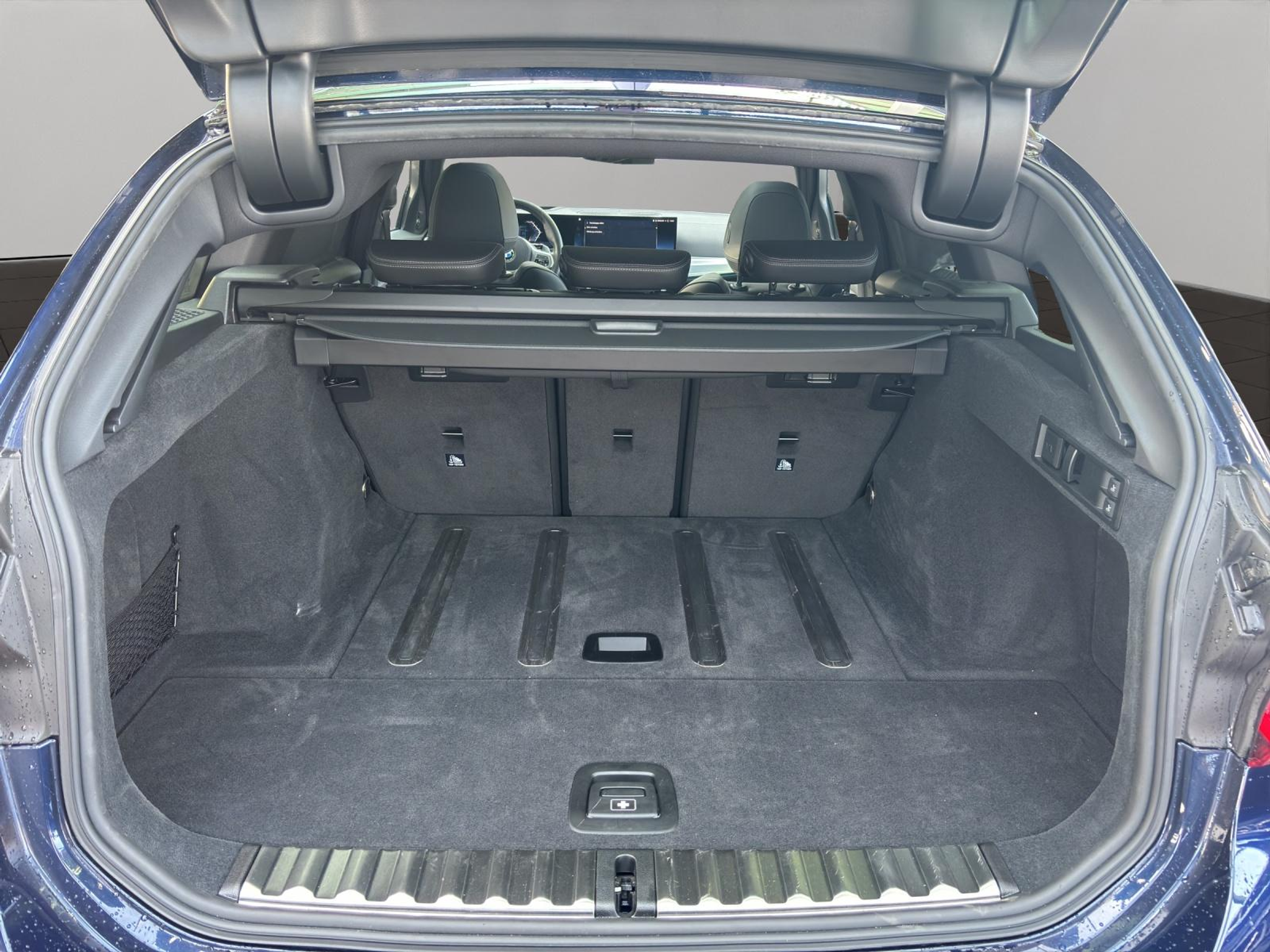 listing desktop thumbnail image 22