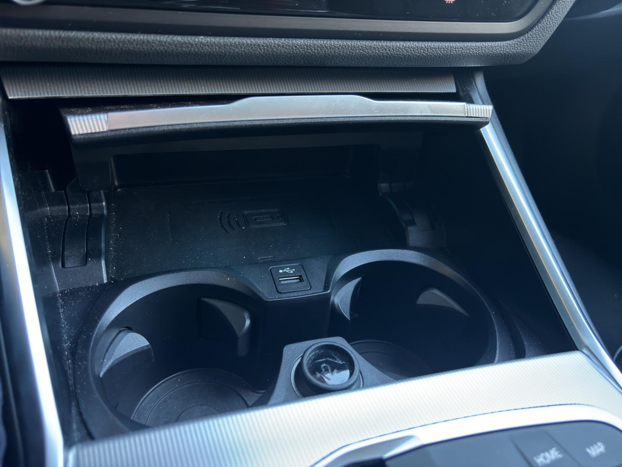 listing desktop thumbnail image 17