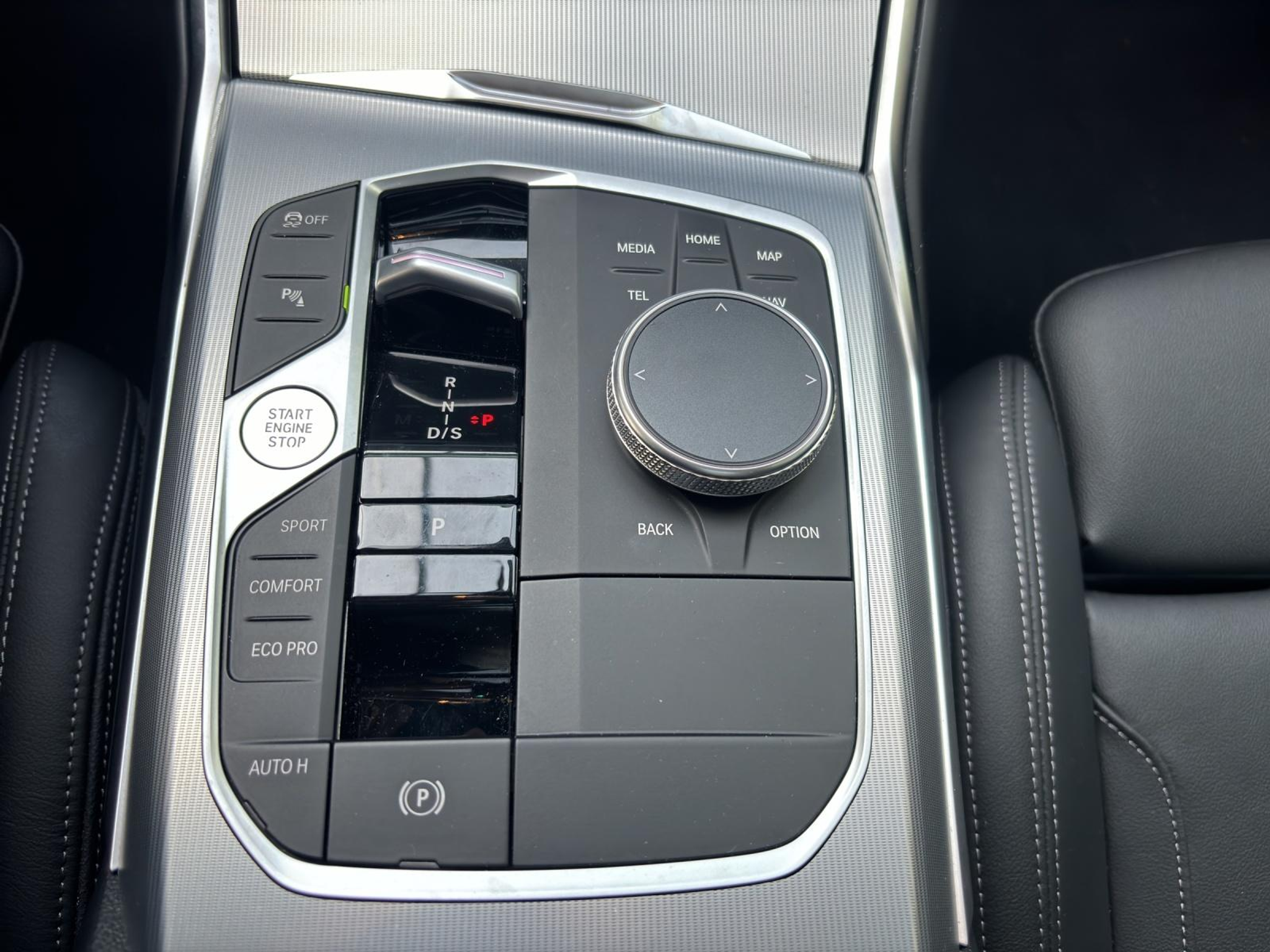 listing desktop thumbnail image 7