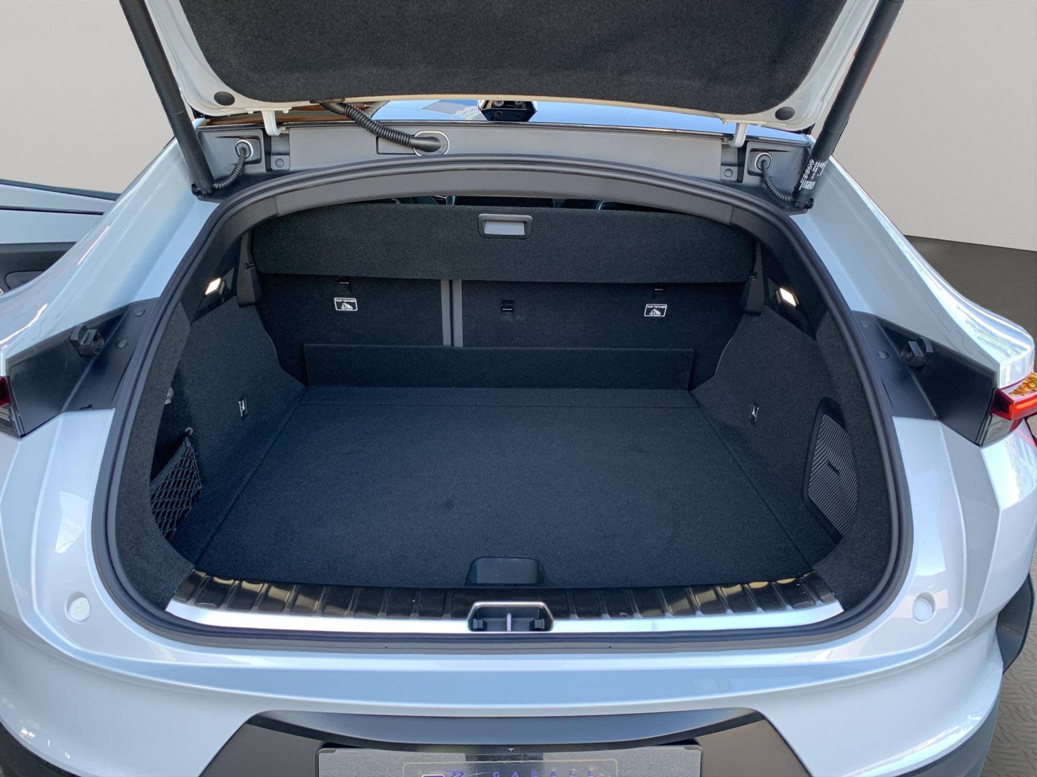 listing desktop thumbnail image 14