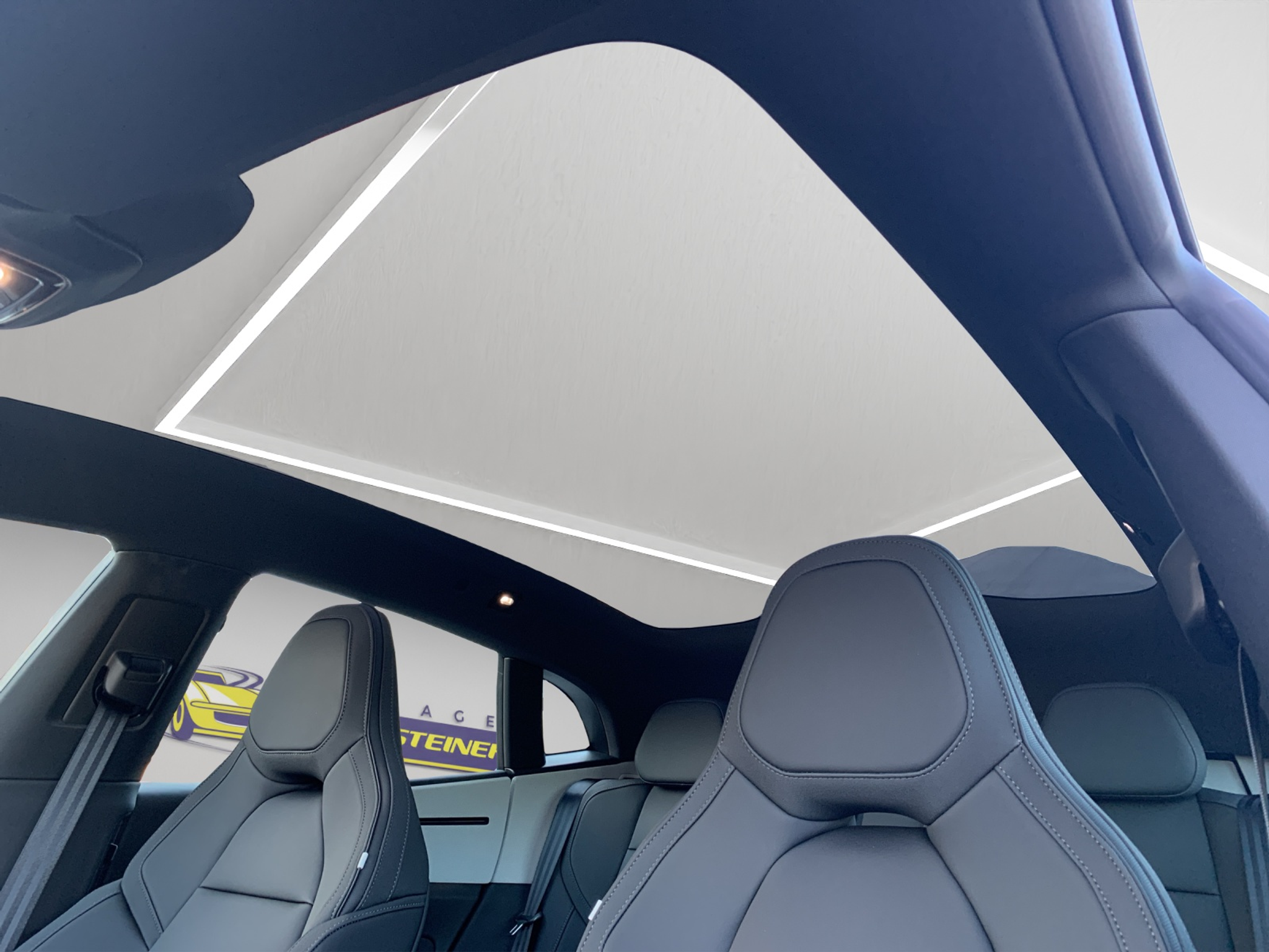 listing desktop thumbnail image 16