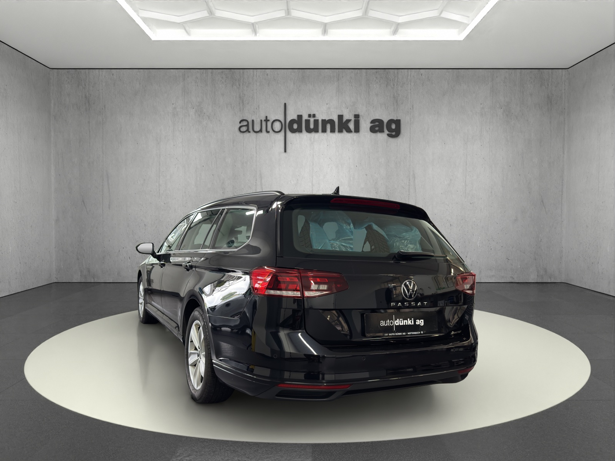 listing desktop thumbnail image 2