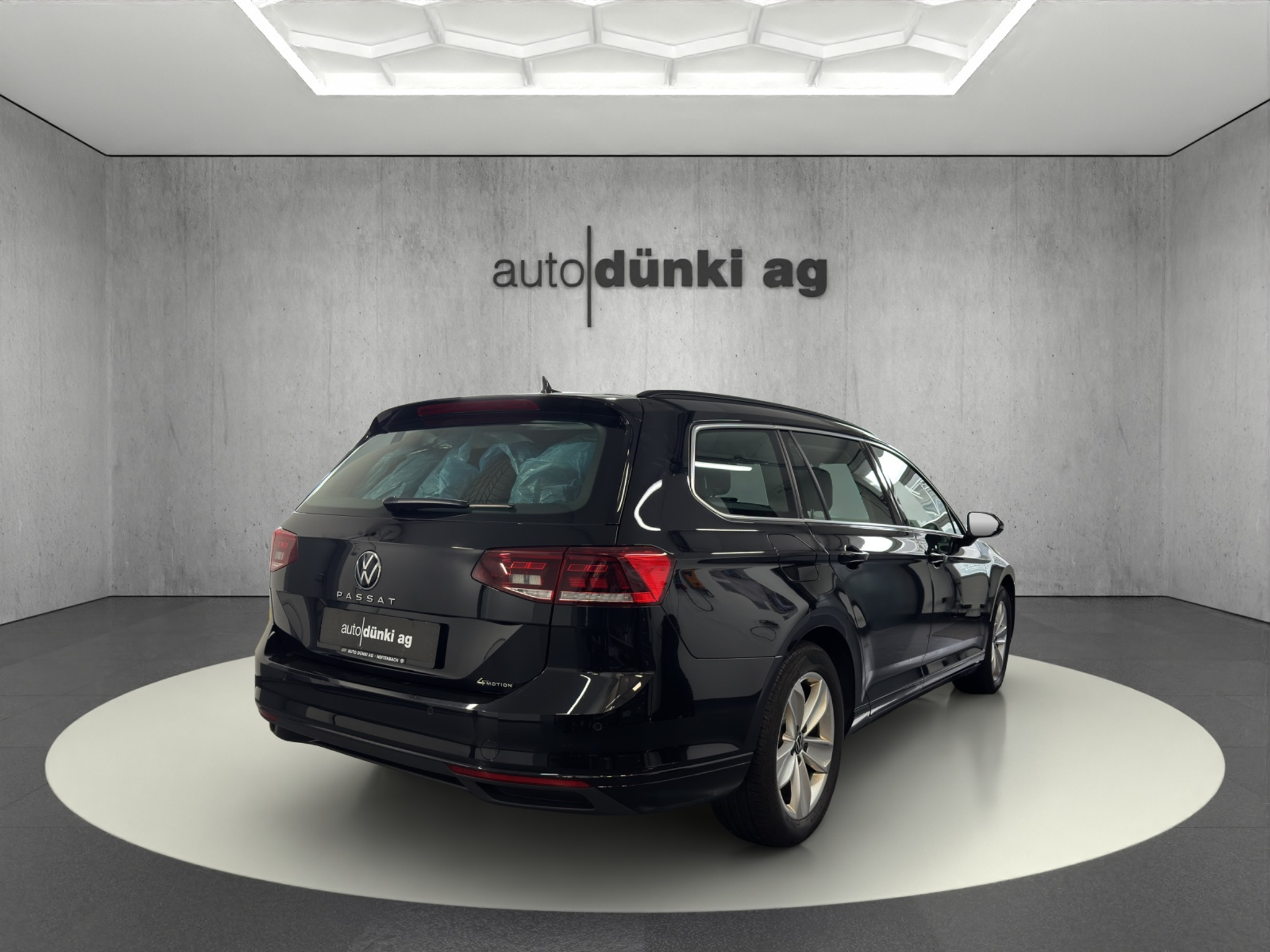 listing desktop thumbnail image 3