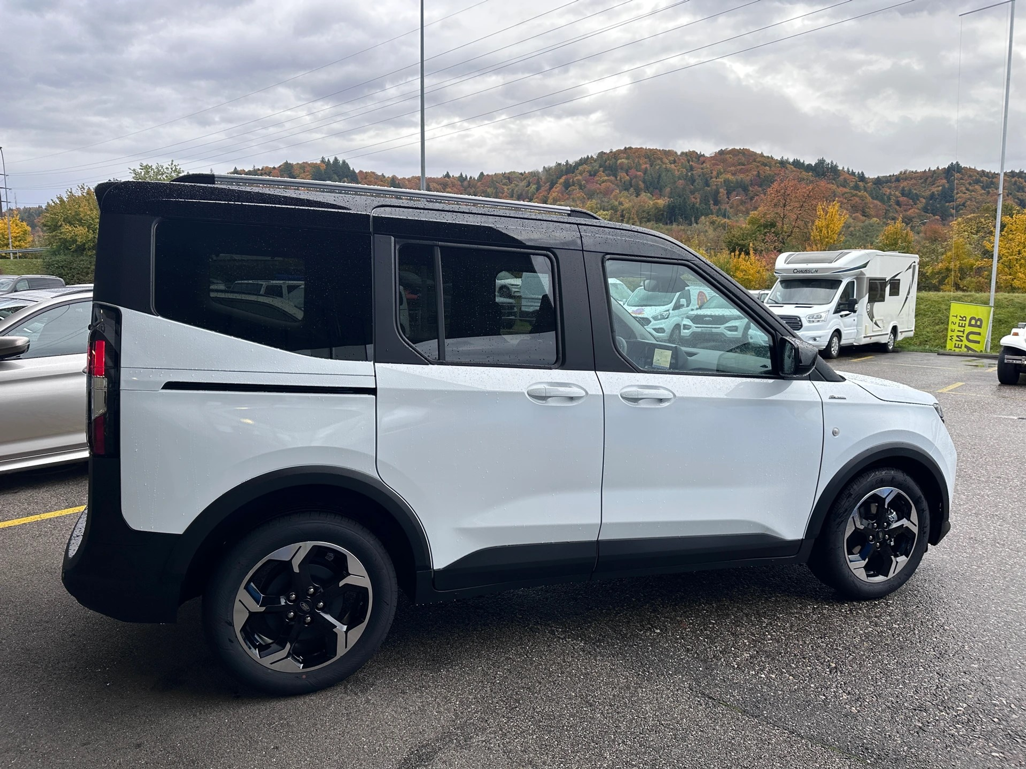 listing desktop thumbnail image 6