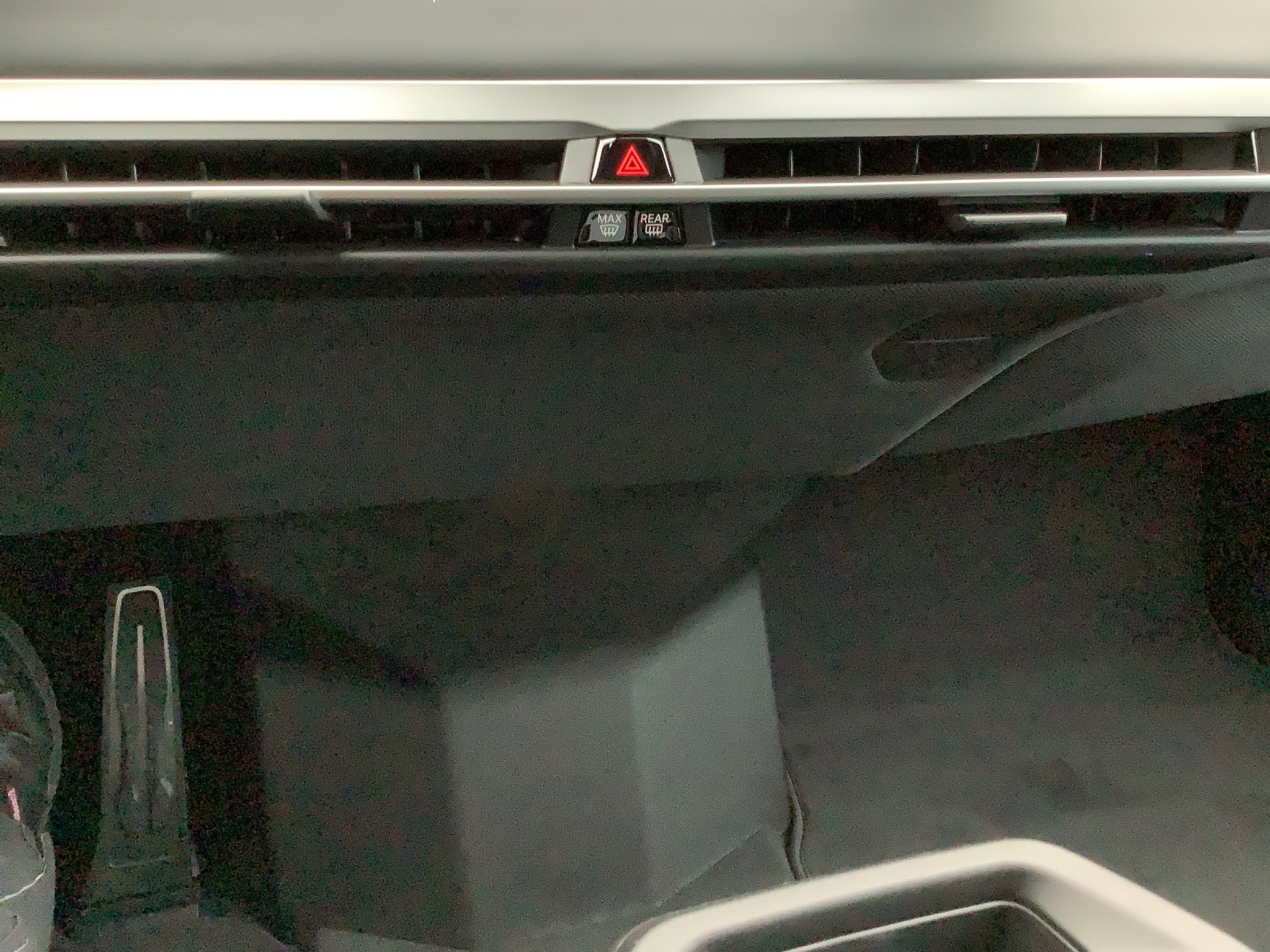 listing desktop thumbnail image 15