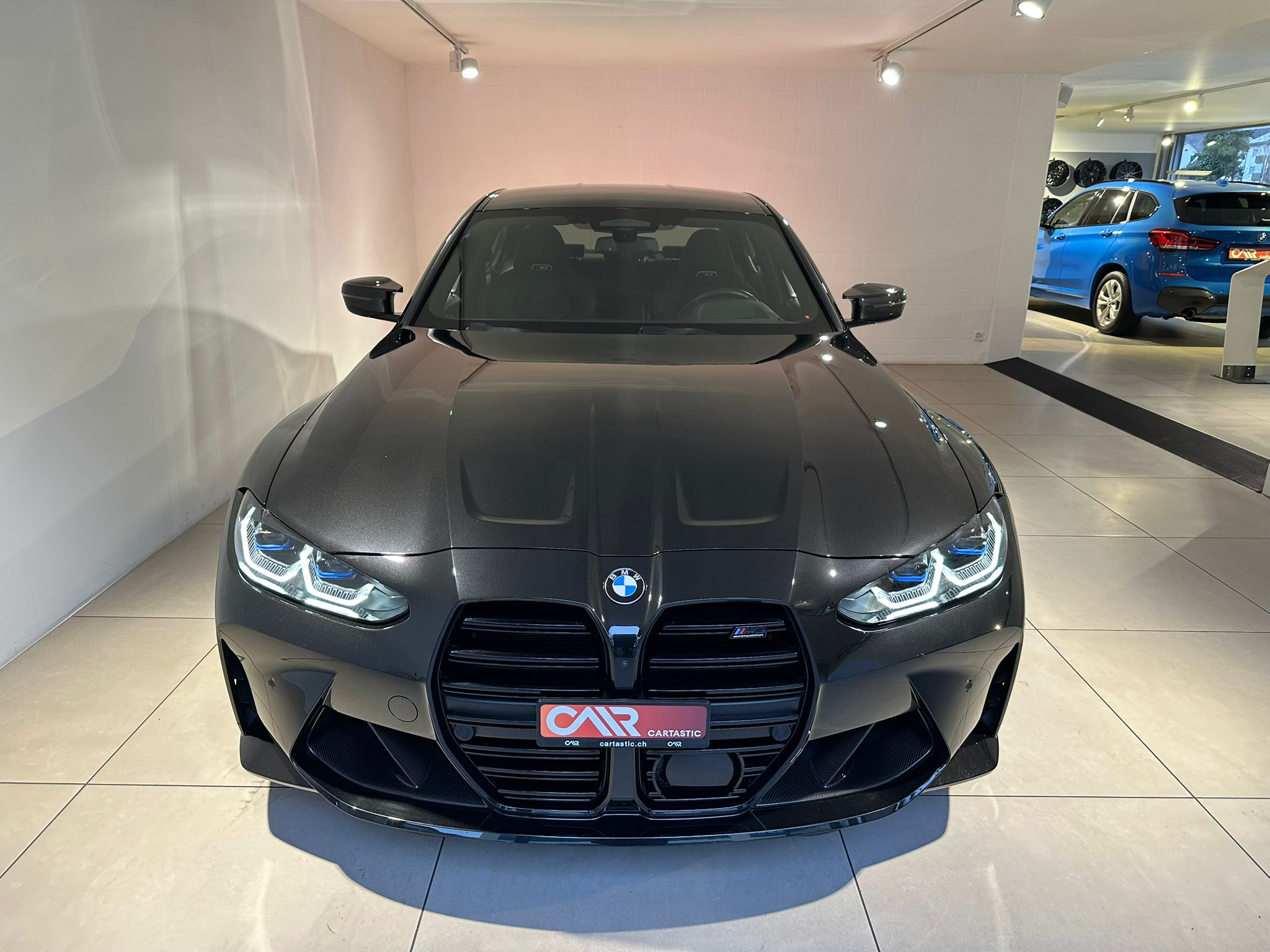 listing desktop thumbnail image 1