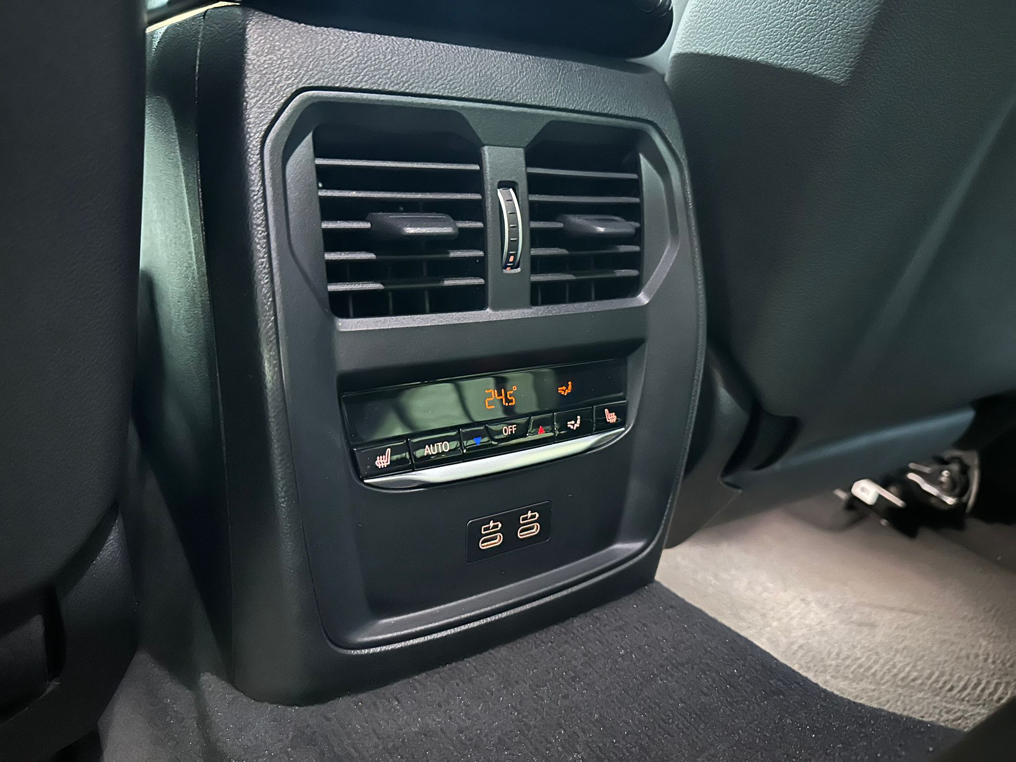 listing desktop thumbnail image 13