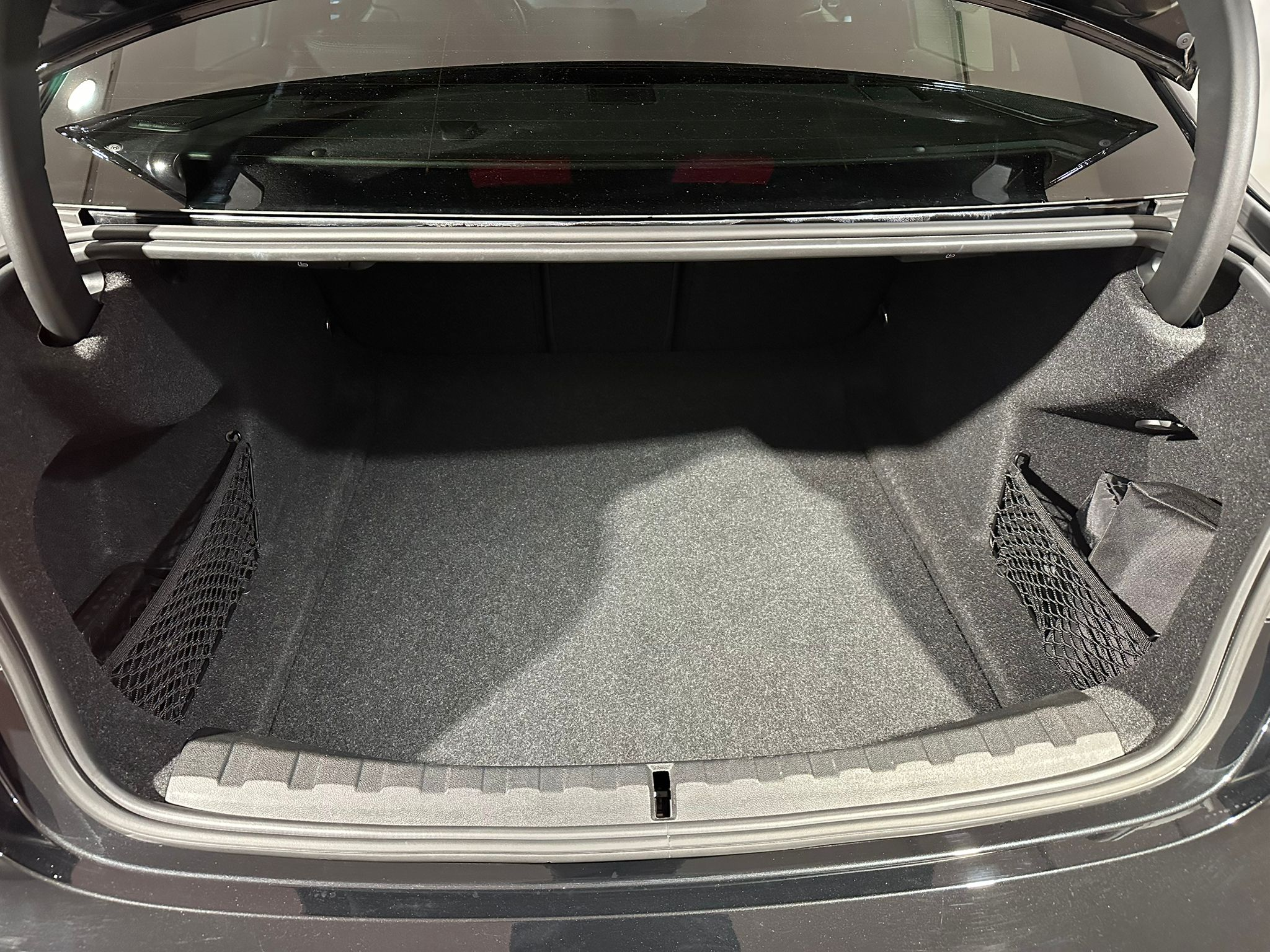 listing desktop thumbnail image 4