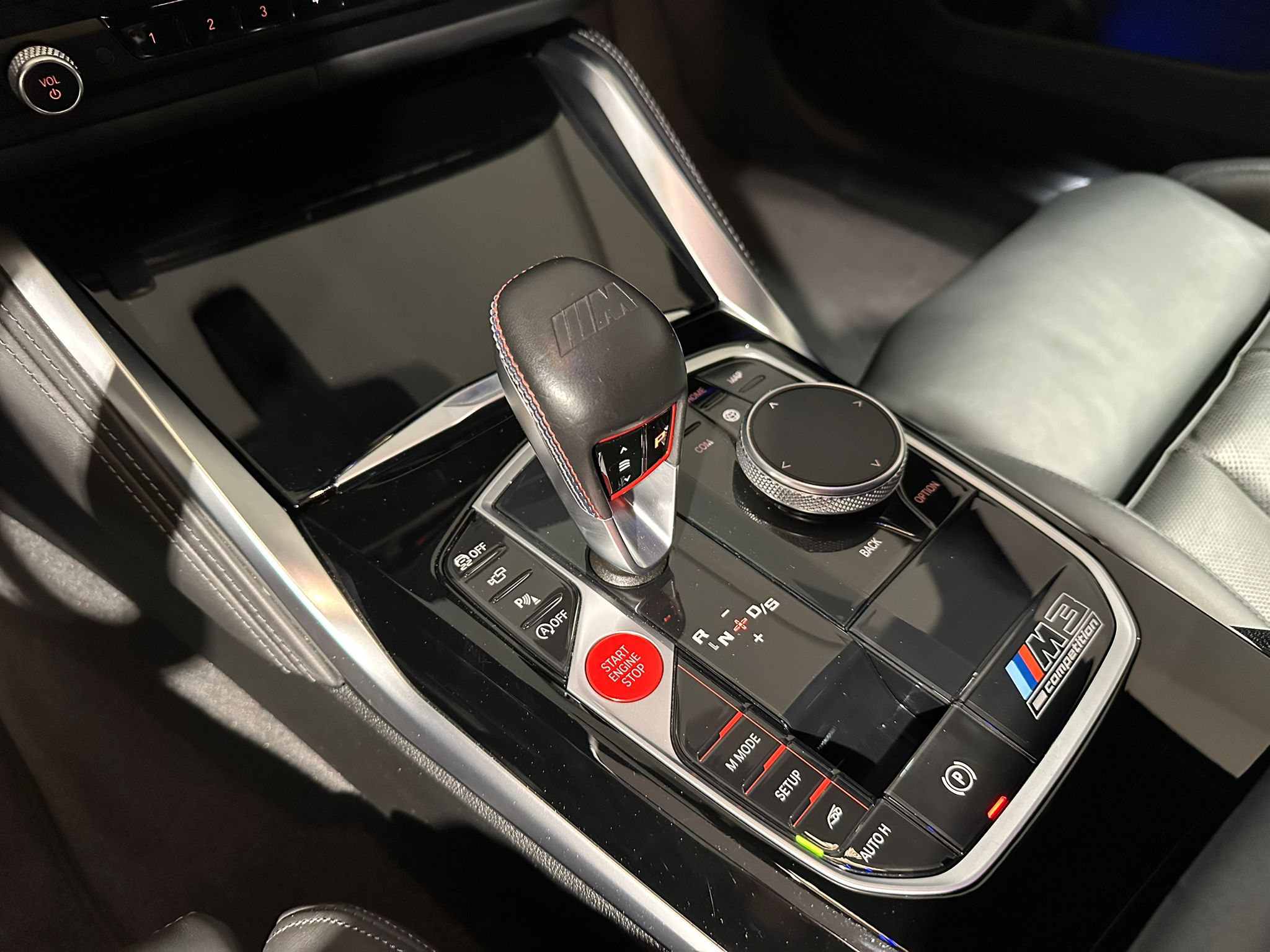 listing desktop thumbnail image 10