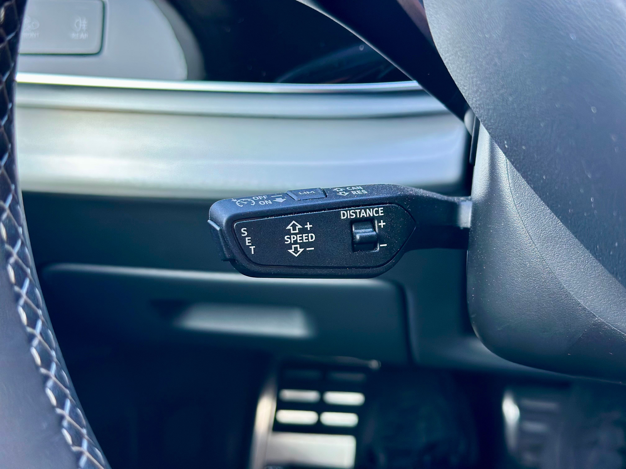 listing desktop thumbnail image 11