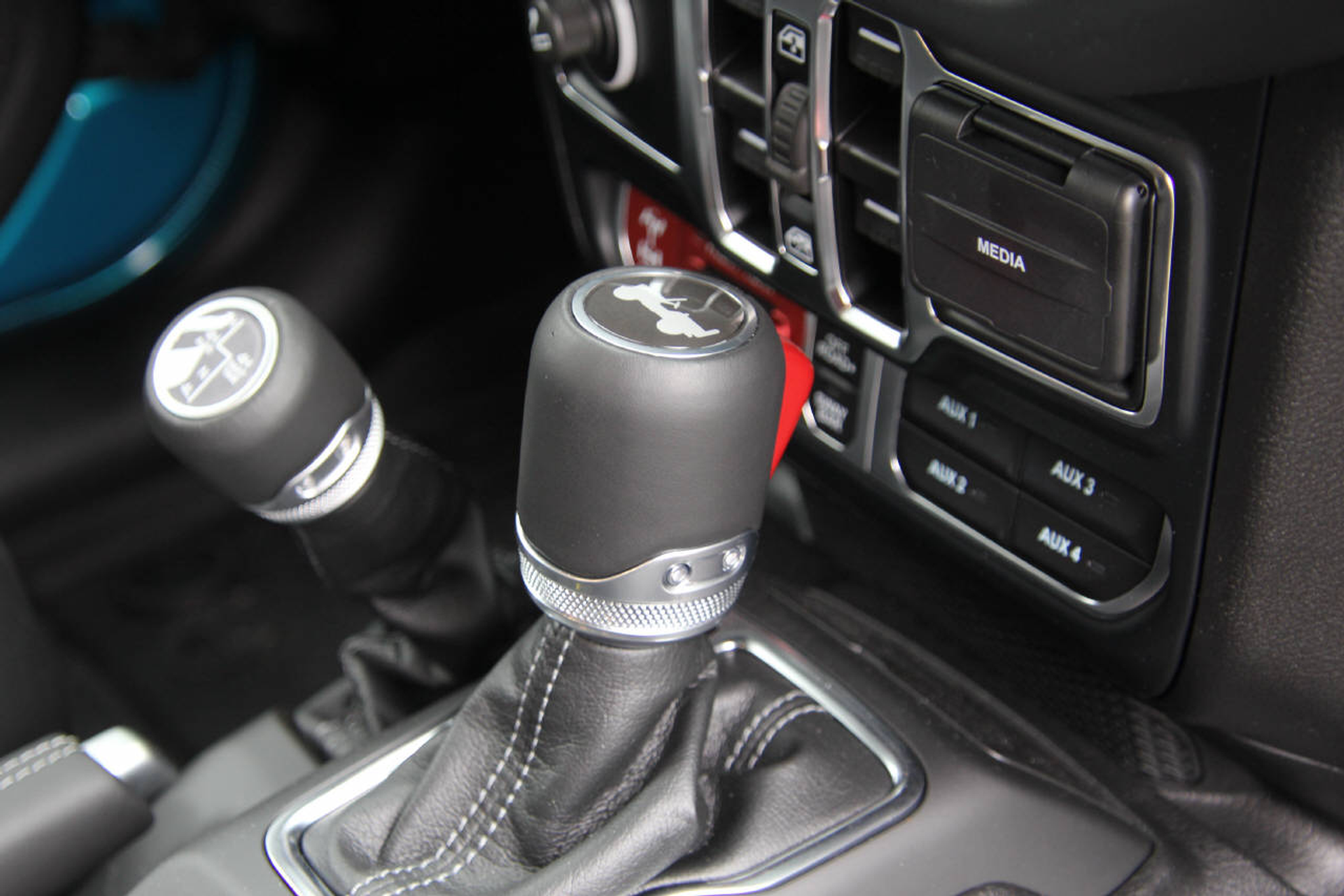 listing desktop thumbnail image 11