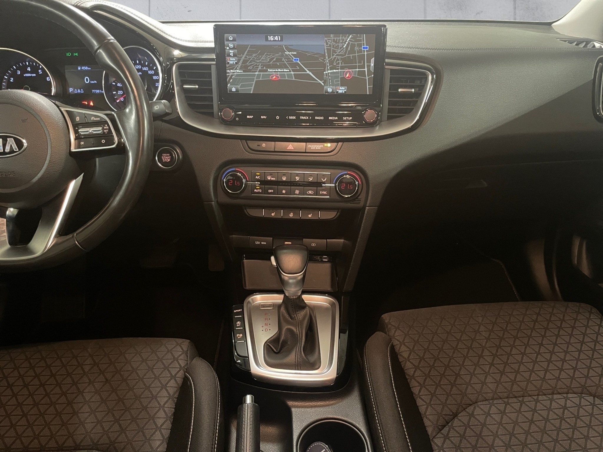 listing desktop thumbnail image 10