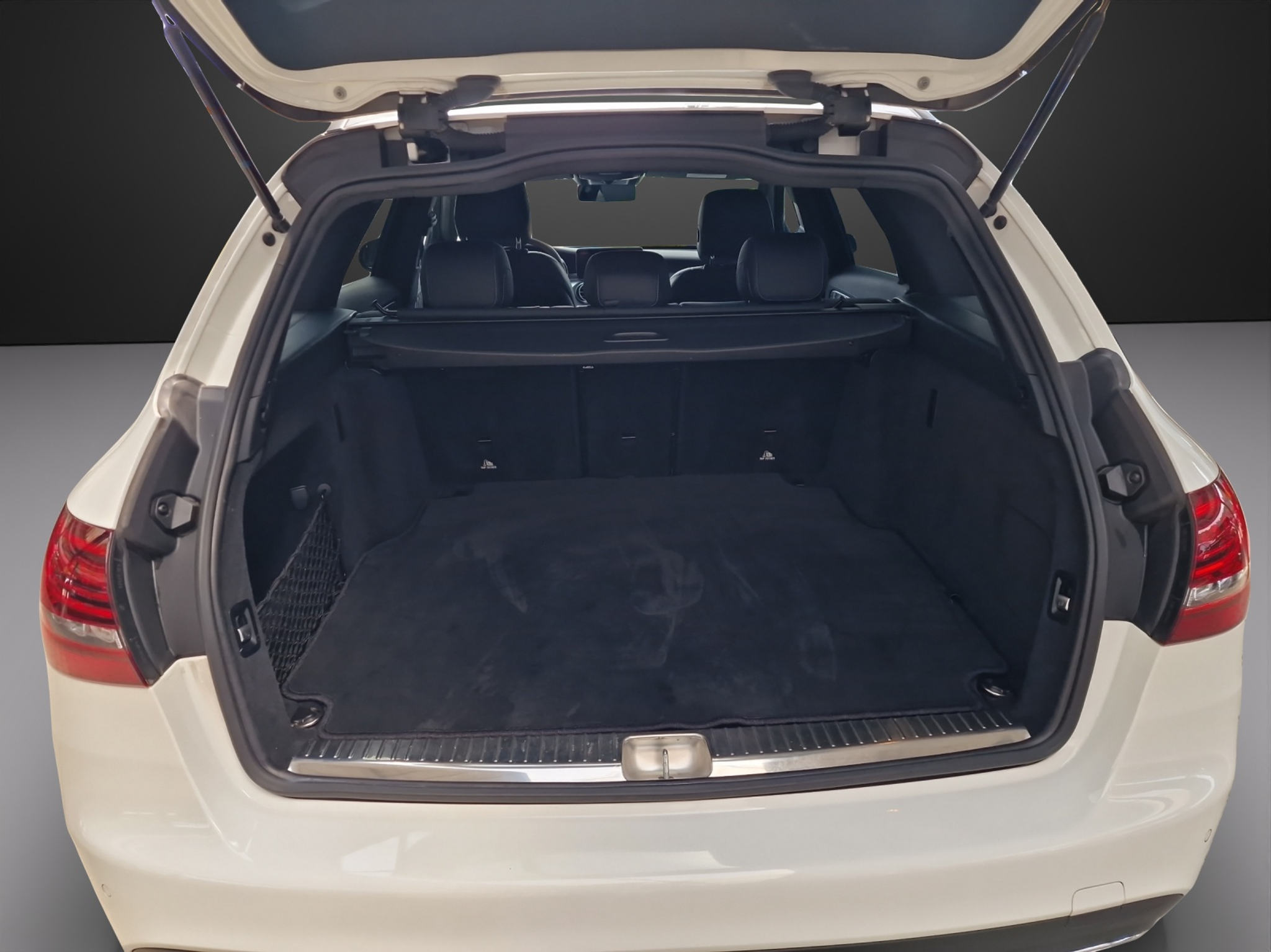 listing desktop thumbnail image 8